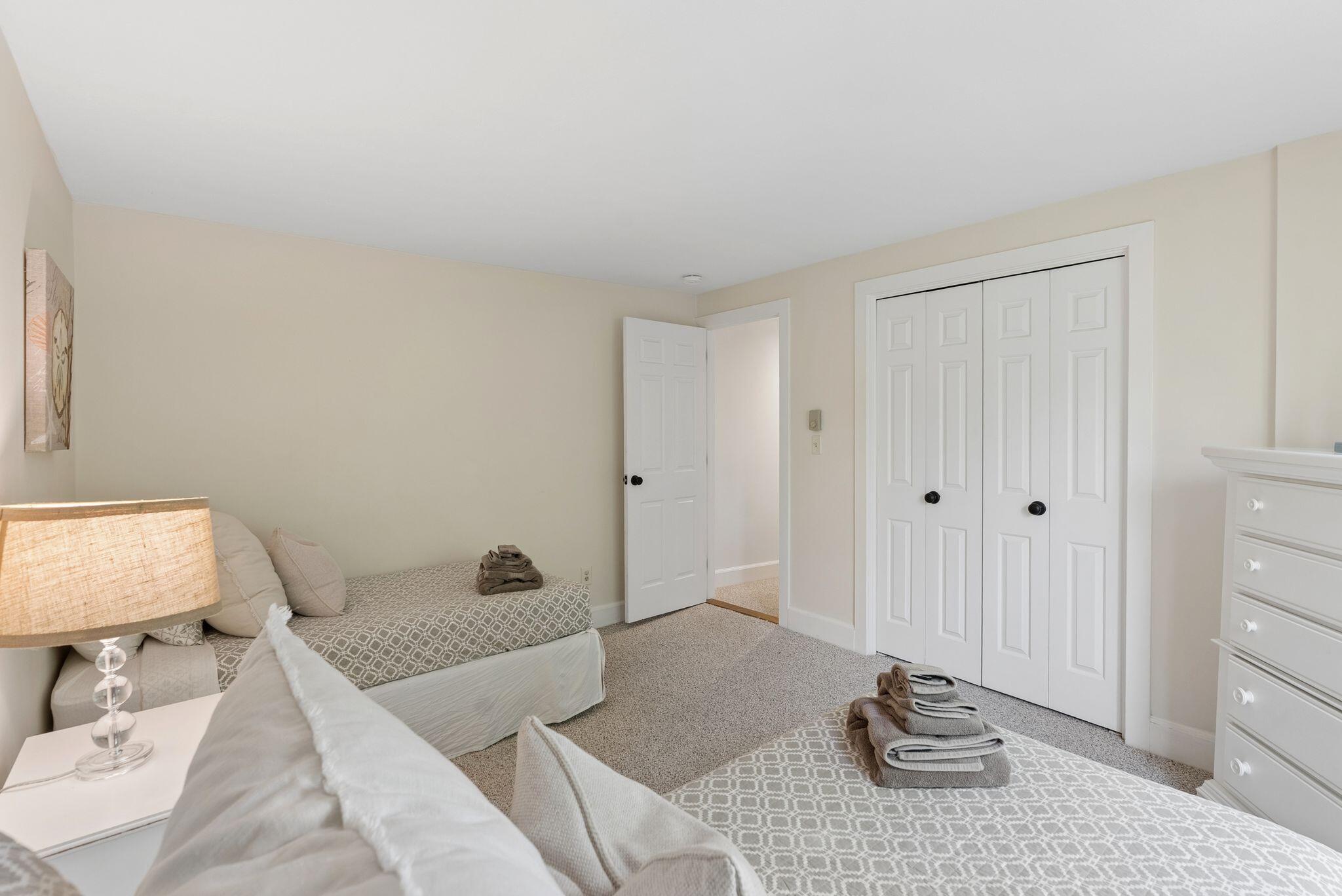8 Woodland Avenue, #3, Kennebunk, ME 04043 43_DSC09091