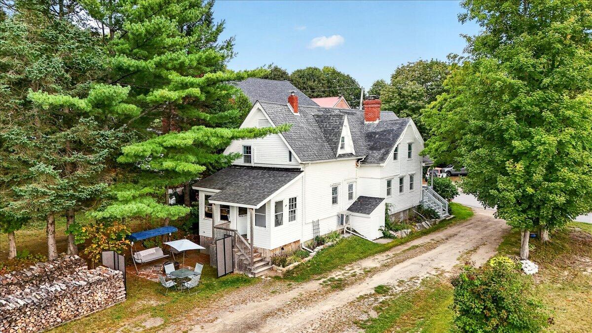 15 Commercial Street, Winterport, ME 04496 02-15 Commercial St