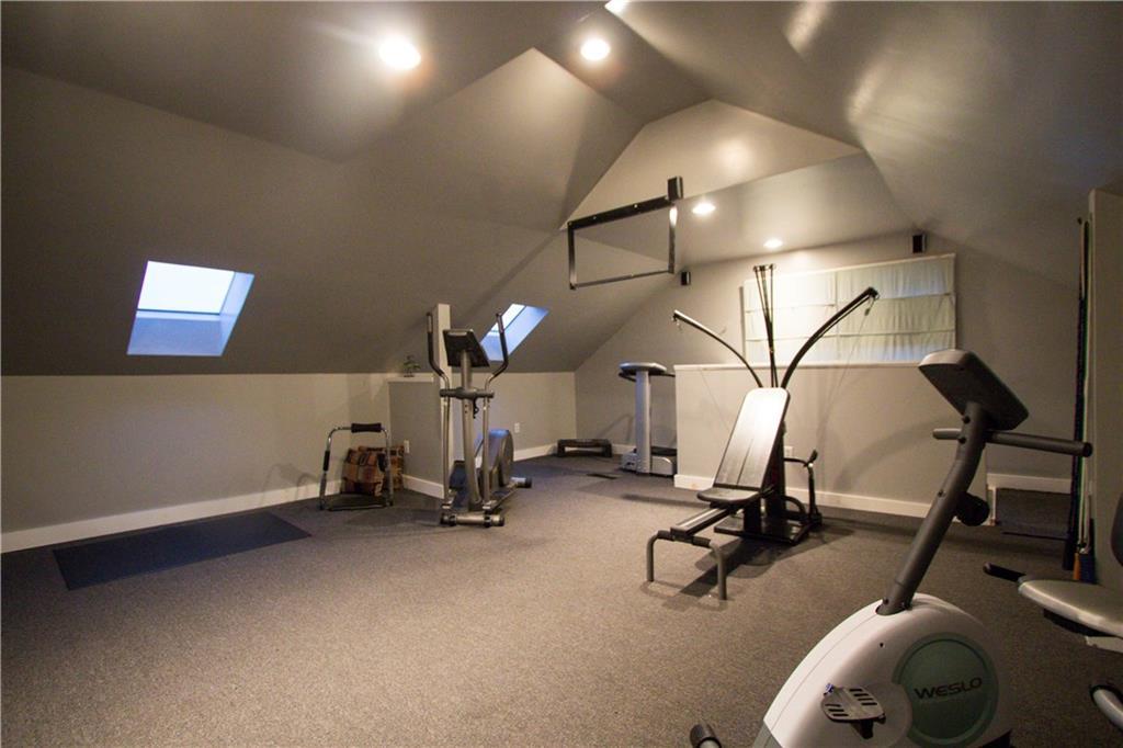 609 Old County Road, Greenwood, ME, 04255-3915