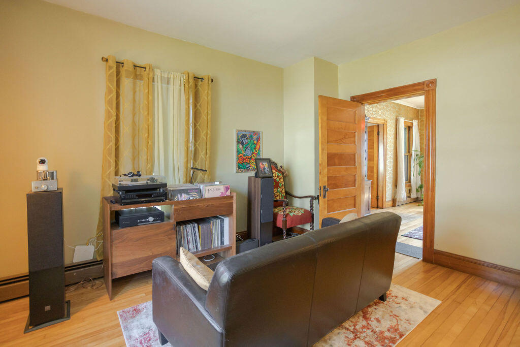 72 Main Street, Peru, ME, 04290