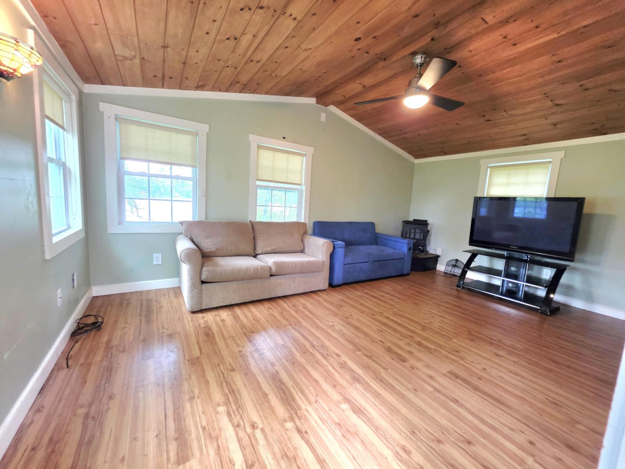 998 Lewiston Road, West Gardiner, ME, 04345