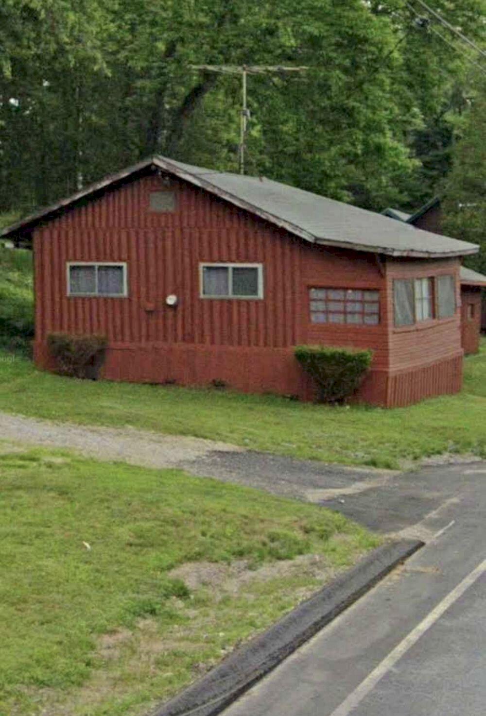 3 New England Road, Abbot, ME, 04406