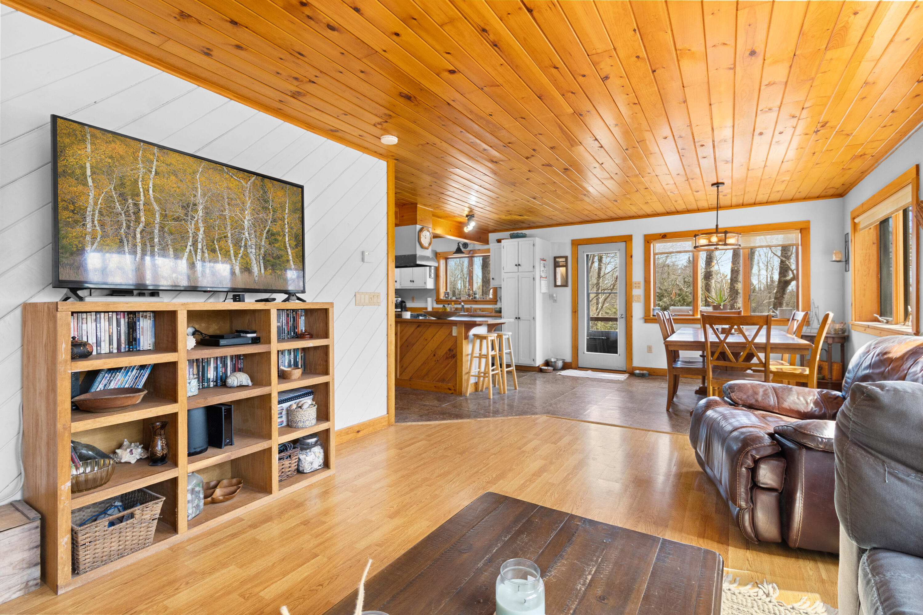 39 Simmons Lane, Friendship, ME, 04547