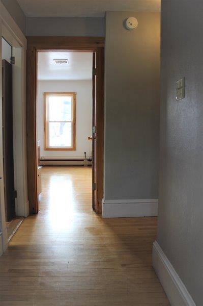 49 W Broadway, Lincoln, ME, 04457