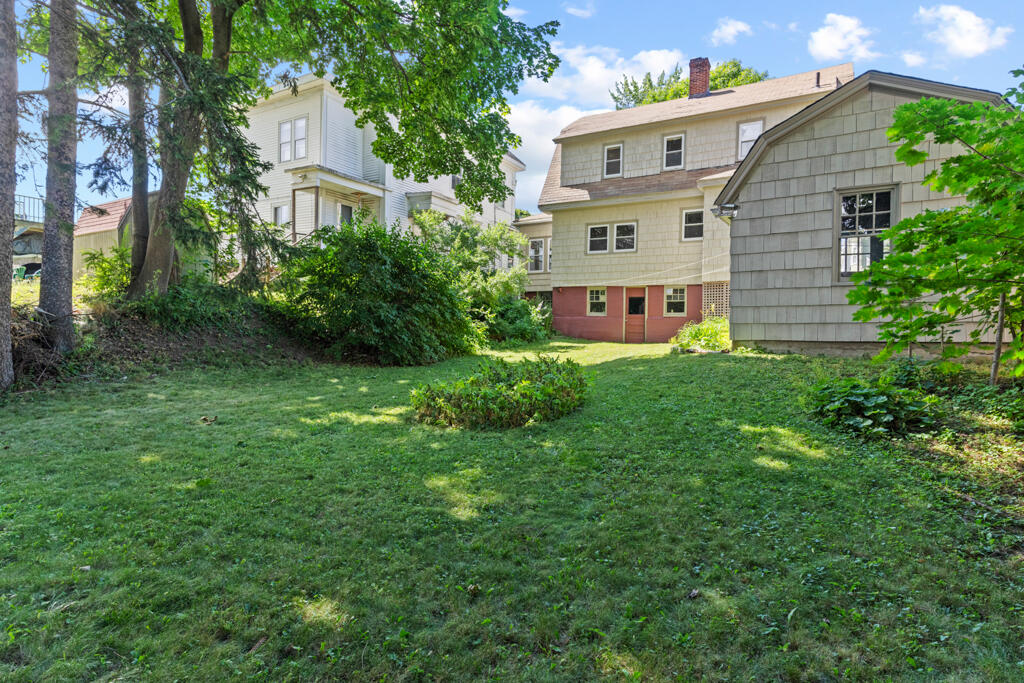 48 Belmont Street, Portland, ME 04101 DSC03056