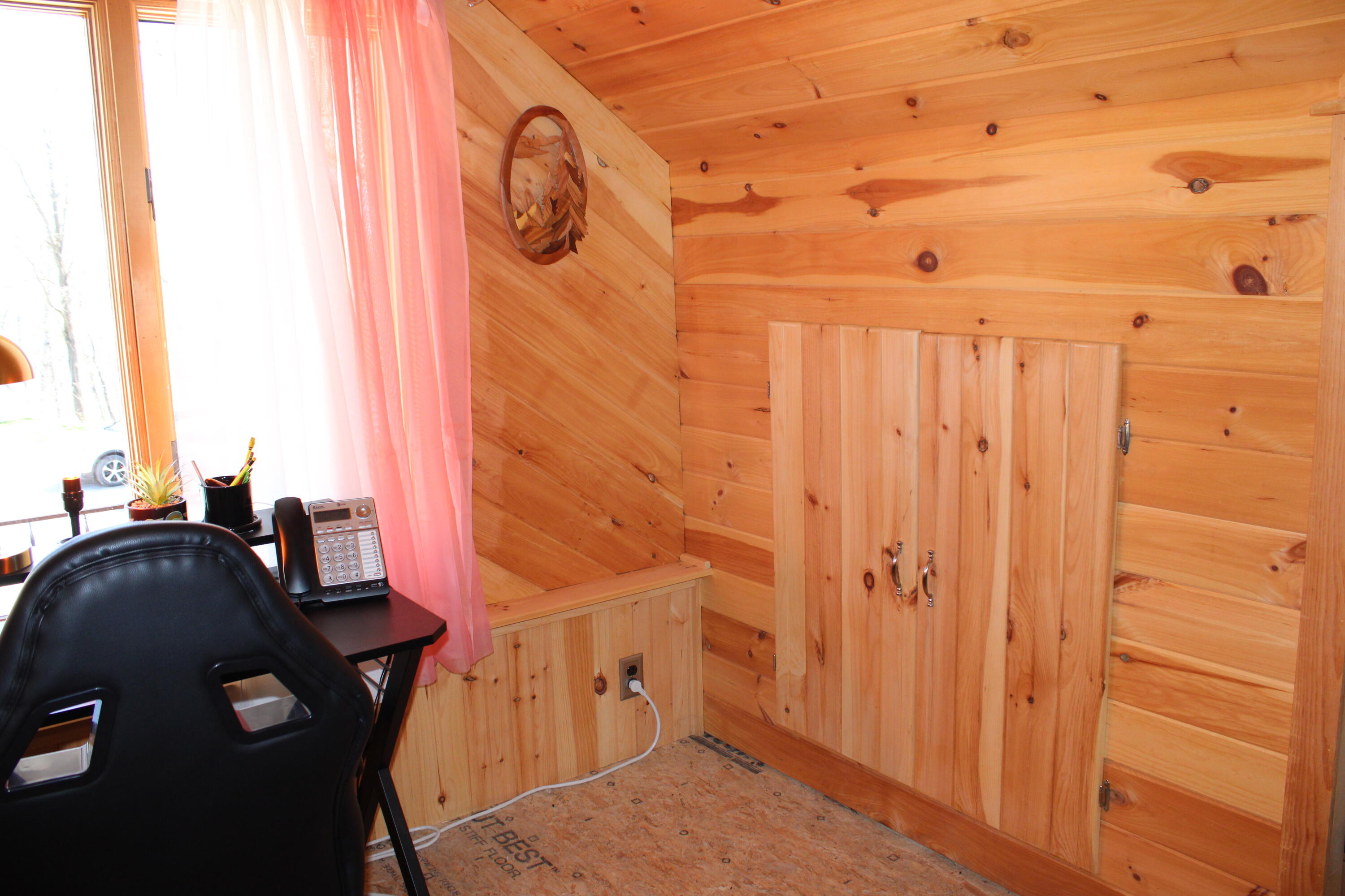 856 River Road, Mexico, ME, 04257