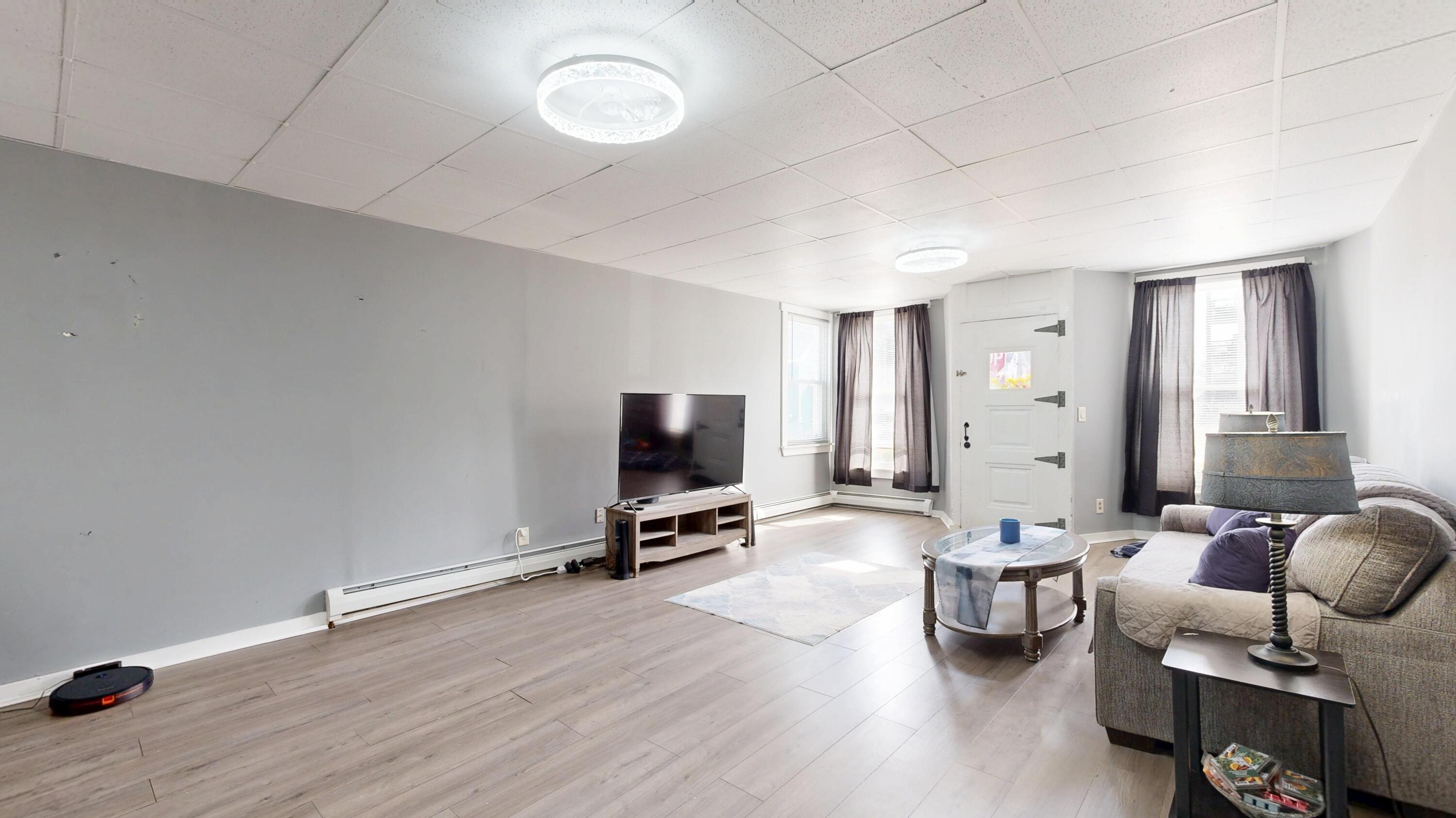 26 Holland Street, Lewiston, ME, 04240