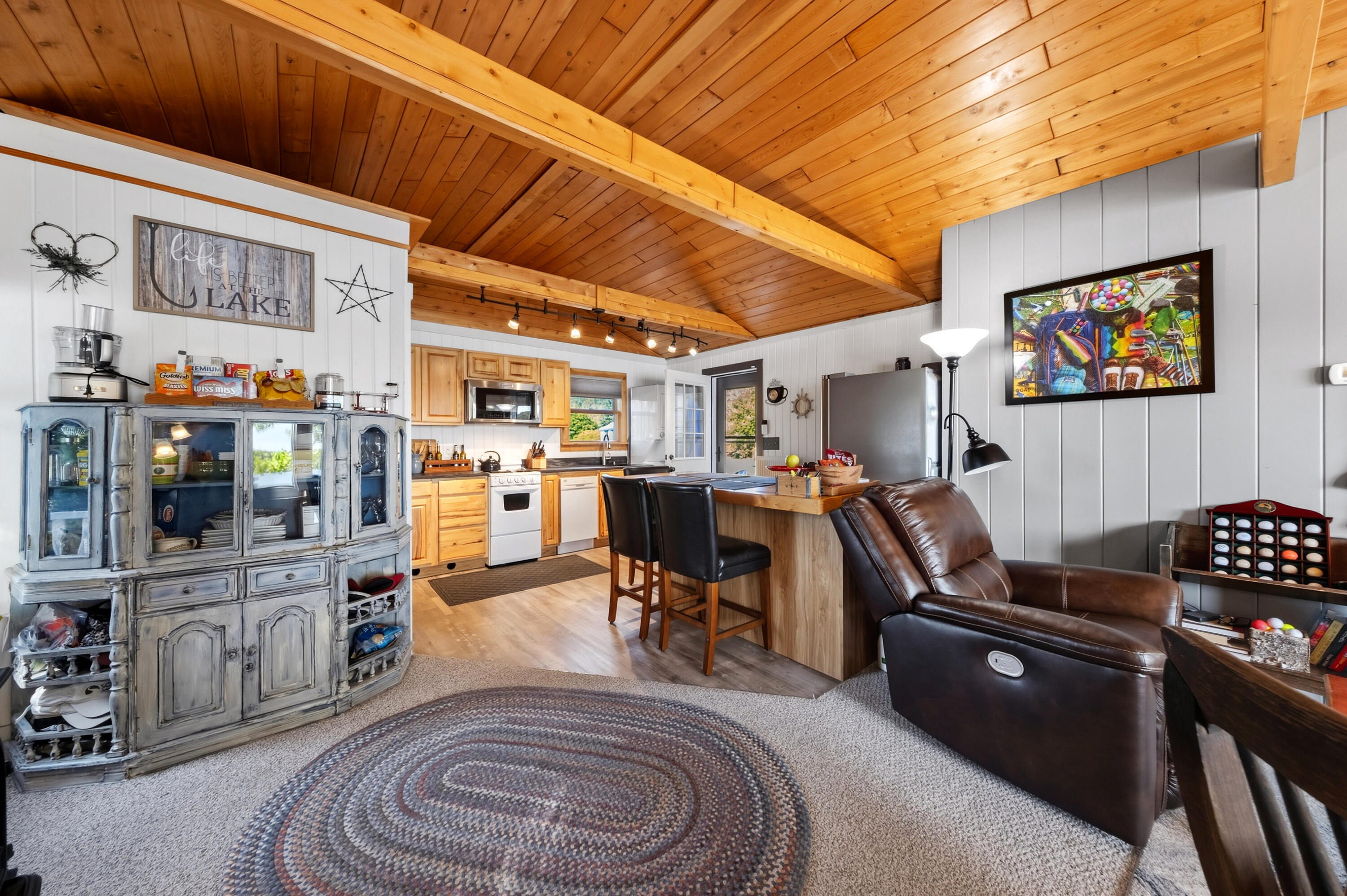 127 Lake View Drive