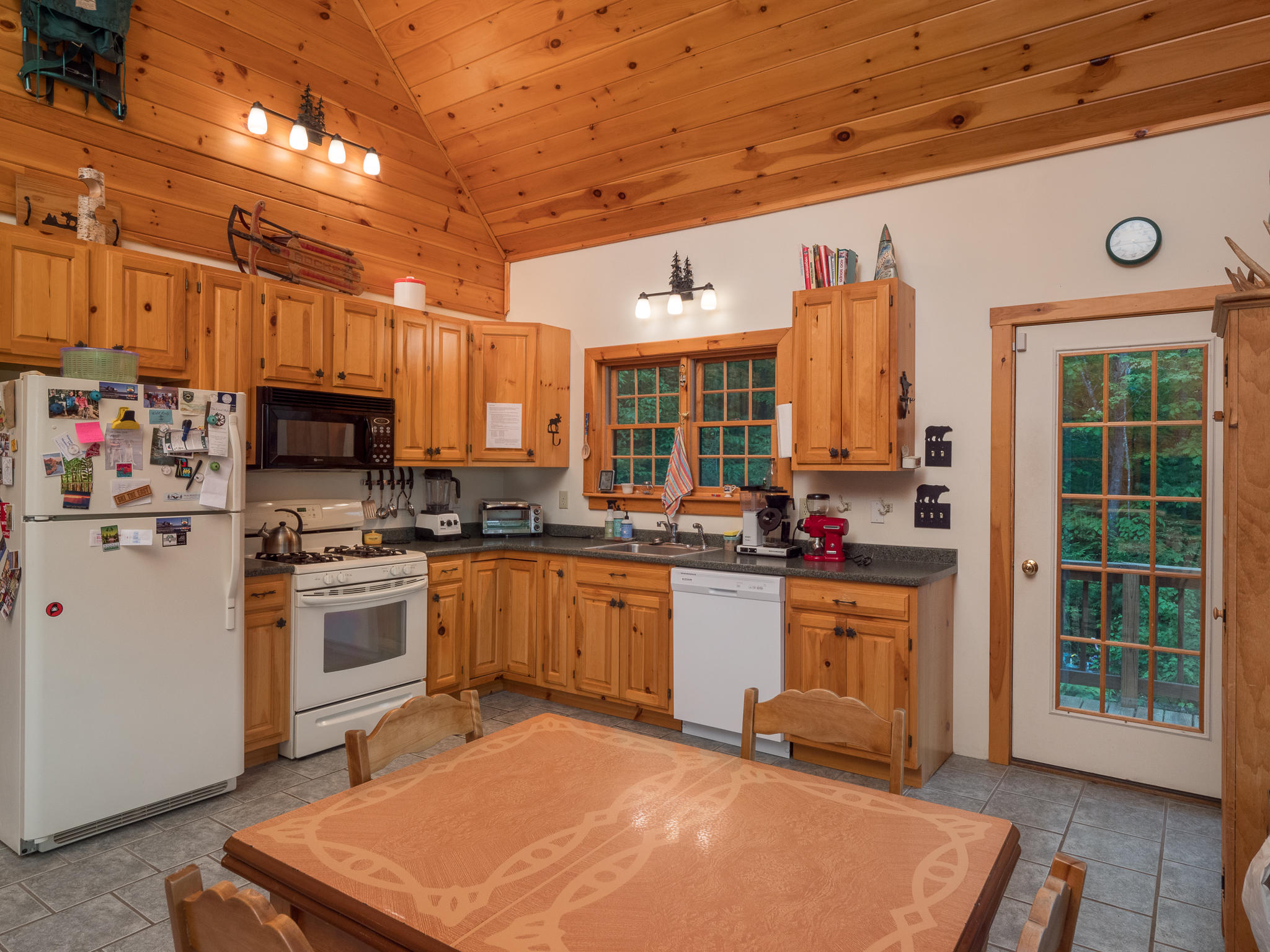 20 Hickory Drive, Woodstock, ME, 04219-2003