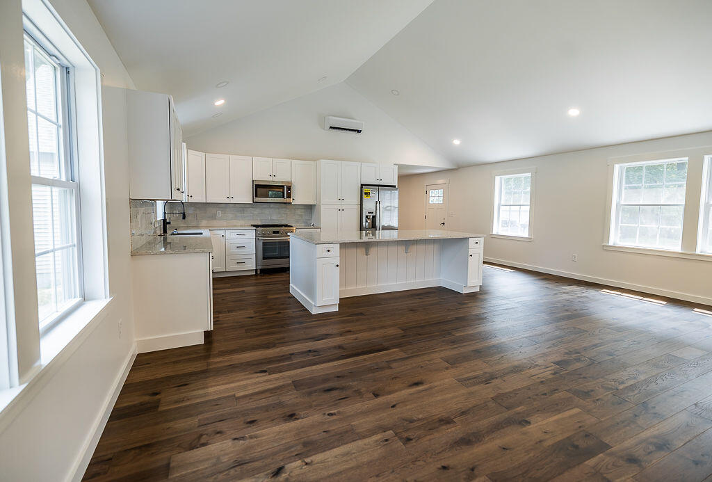 497 N Parish Road, Turner, ME, 04282