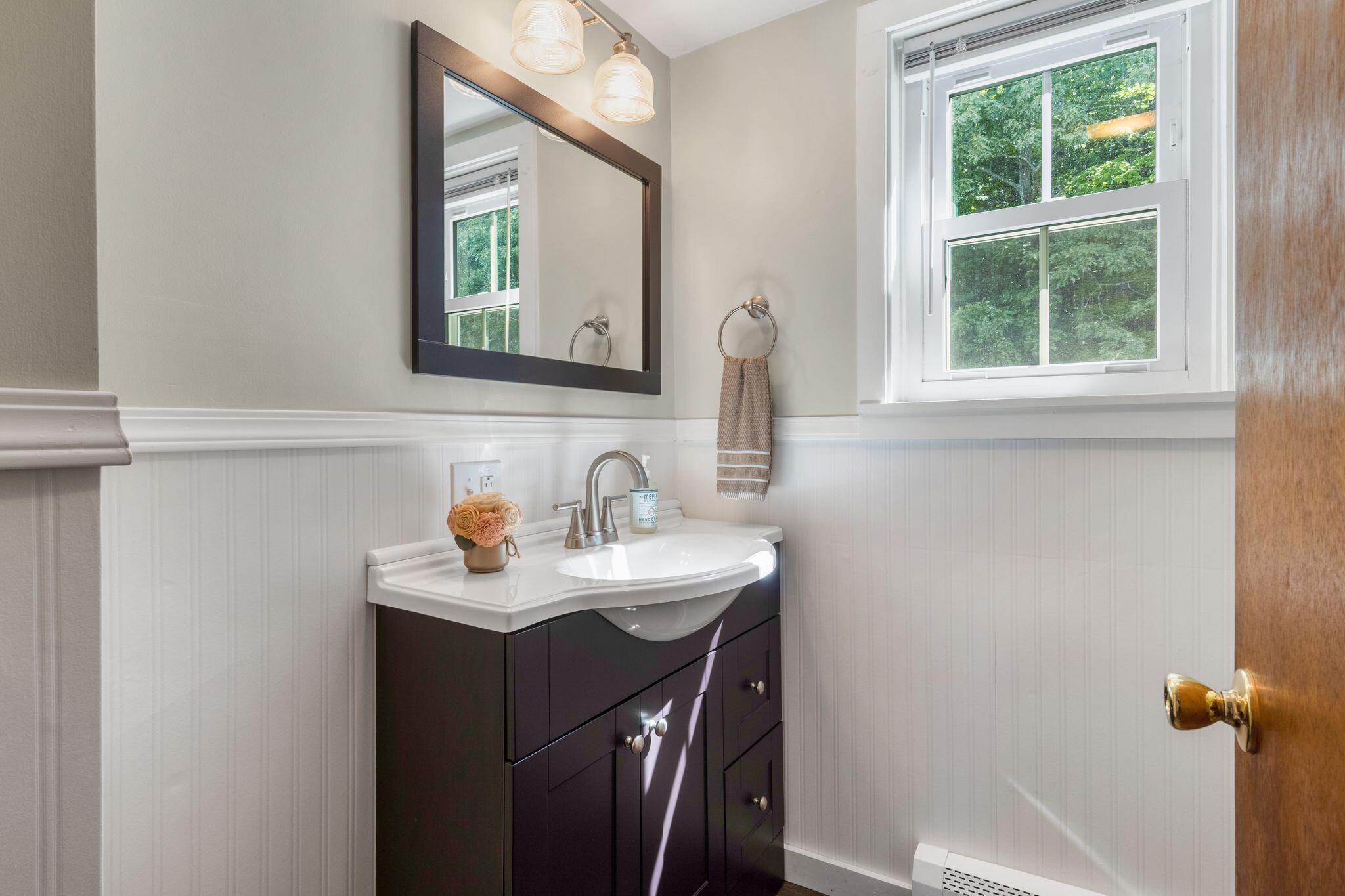 414 Goodwin Road, Eliot, ME 03903 ADU Full Bath