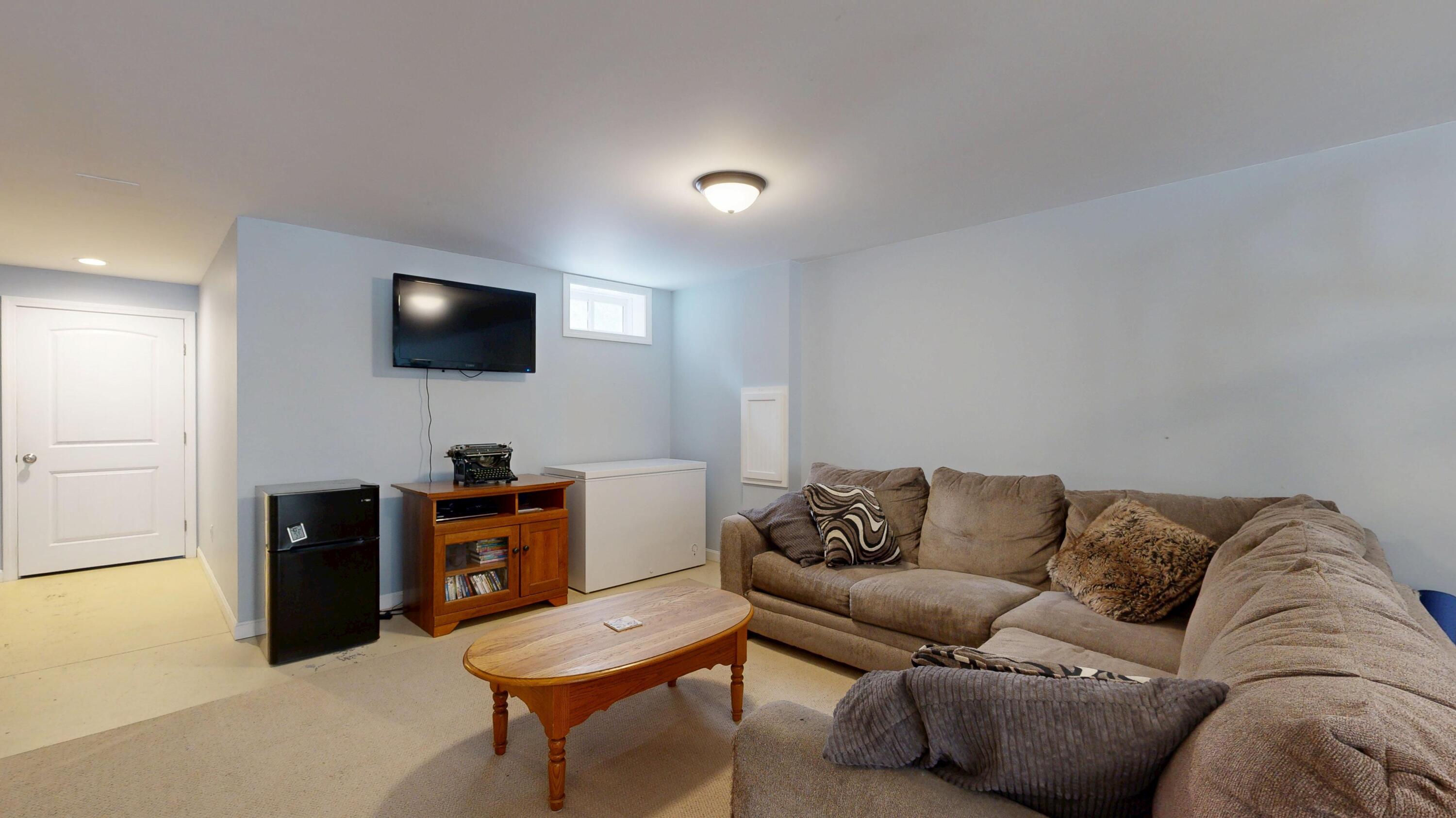 141 Bradbury Road, Lewiston, ME, 04240