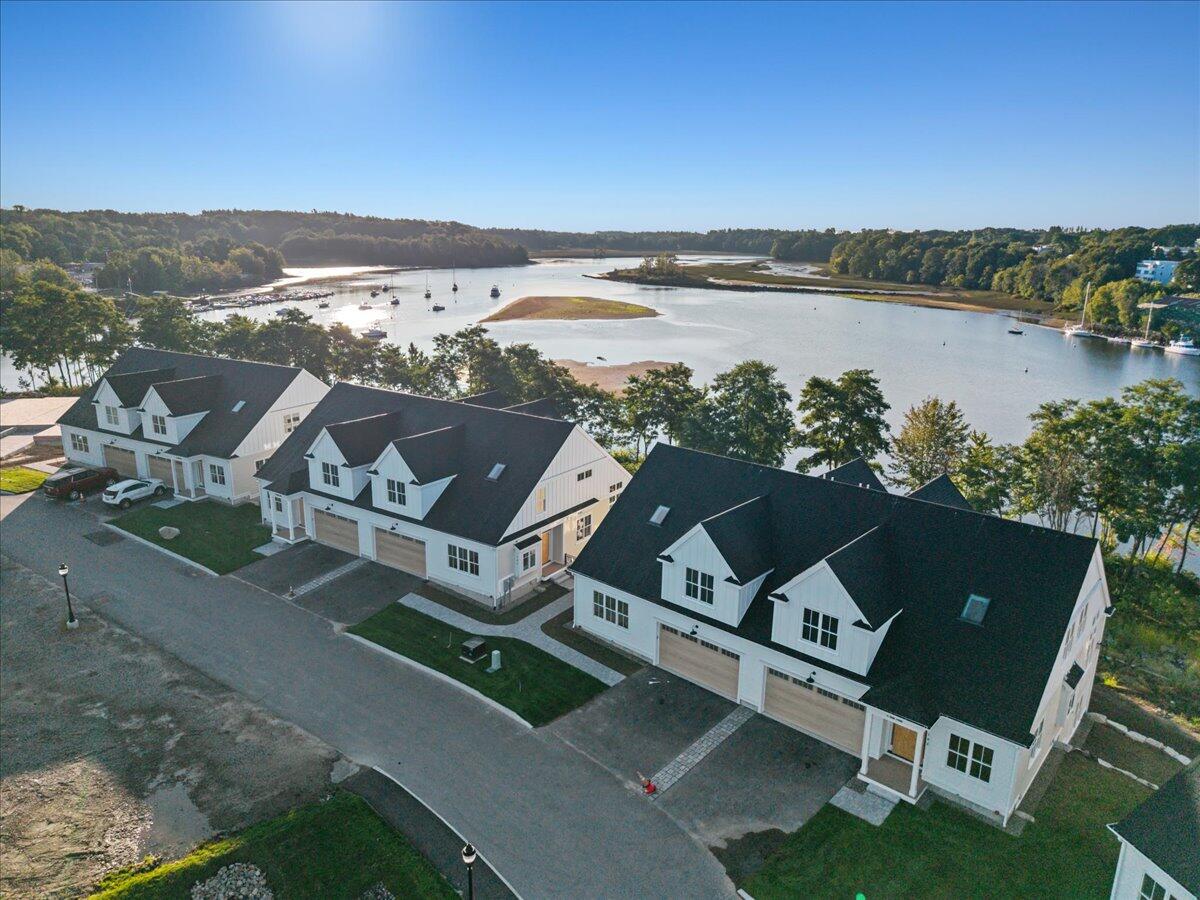 7 Isle Ave Avenue UNIT 101, Saco, ME, 04072