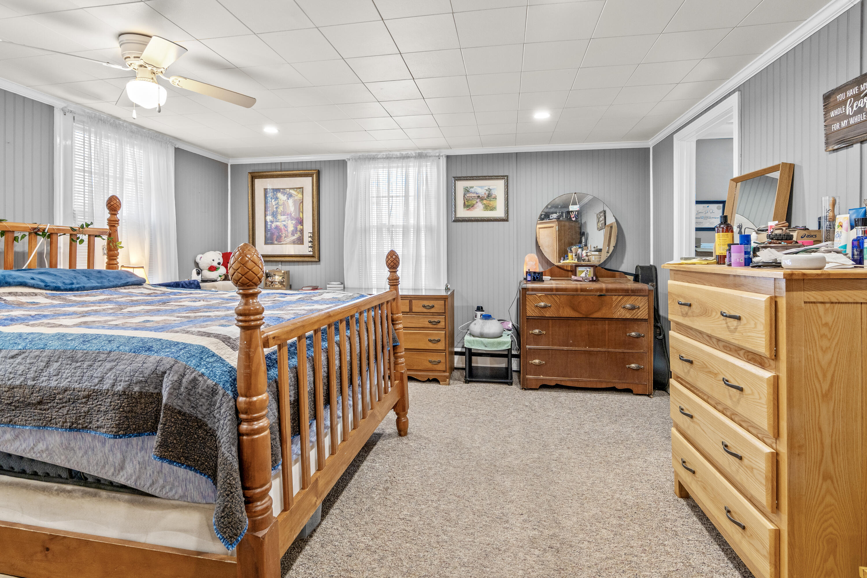 19 Main Street, Dixfield, ME, 04224