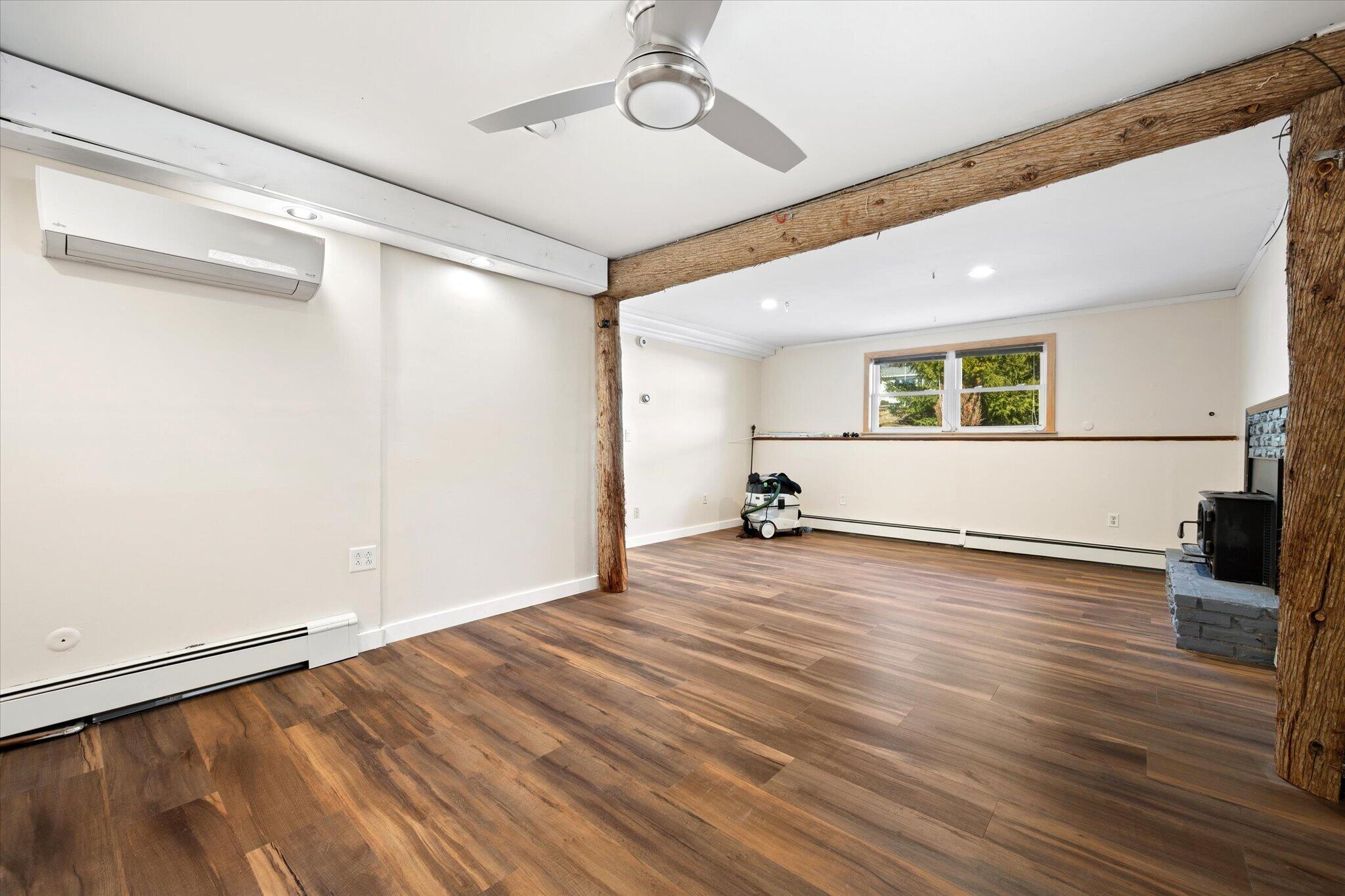 32 Charles Drive, Holden, ME, 04429