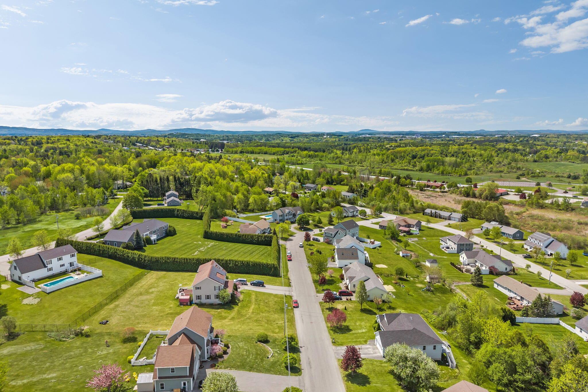 94-web-or-mls-40-hillview-dr