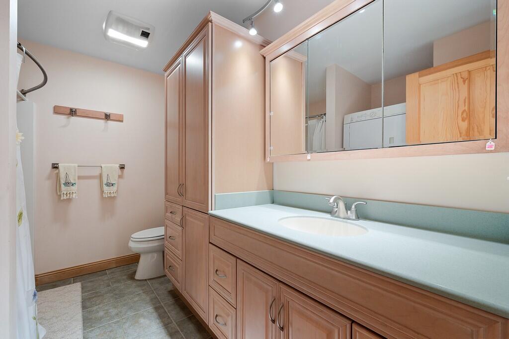 15 Harbor Drive UNIT 15, Brewer, ME, 04412