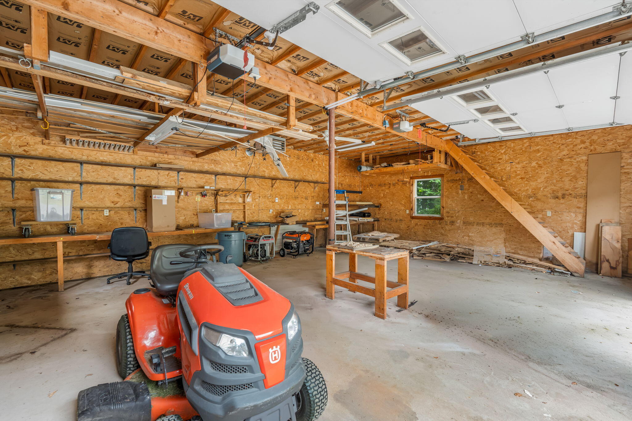 27-web-or-mls-335-upper-dedham-rd