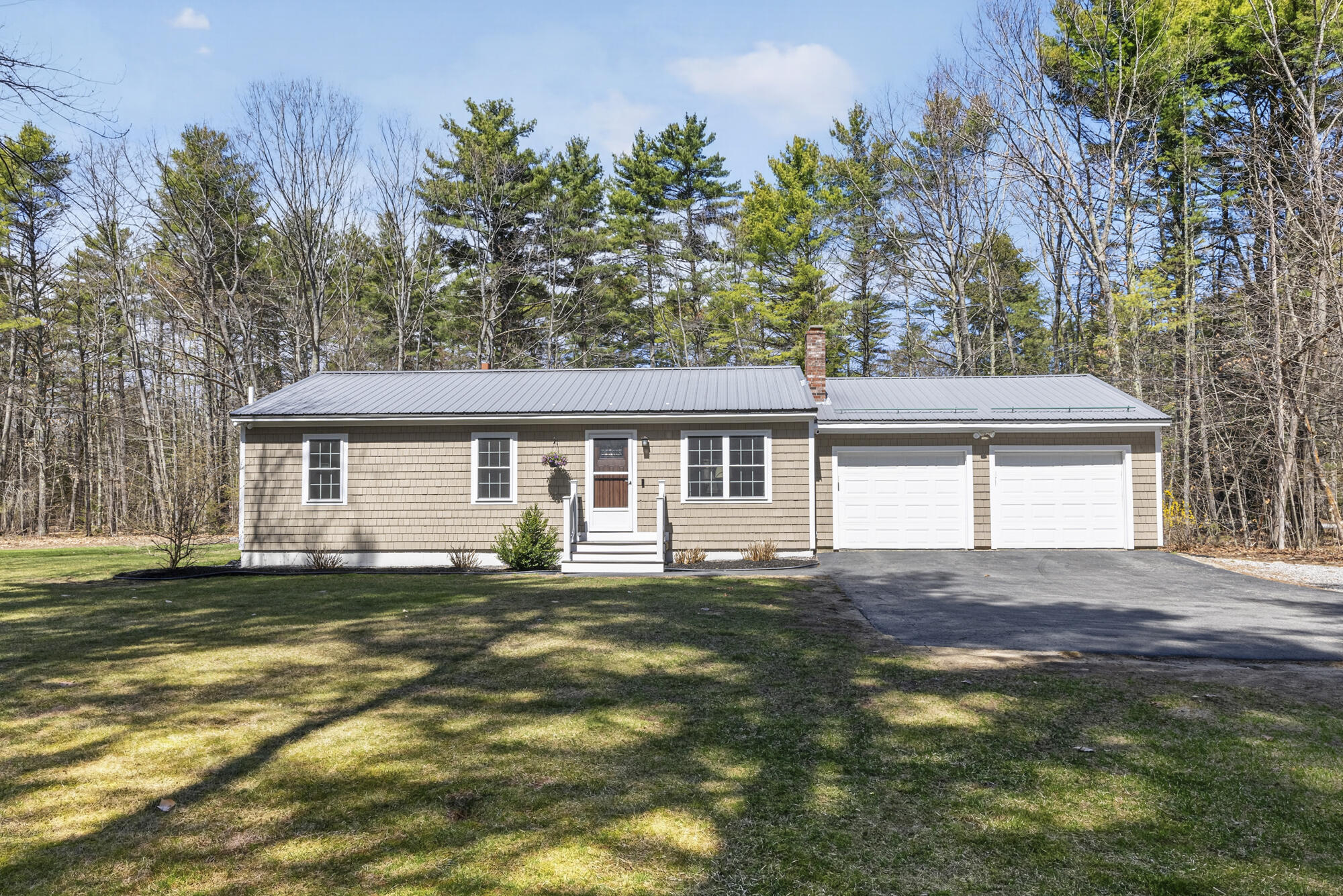 10 Standish Neck Road, Gorham, ME, 04038