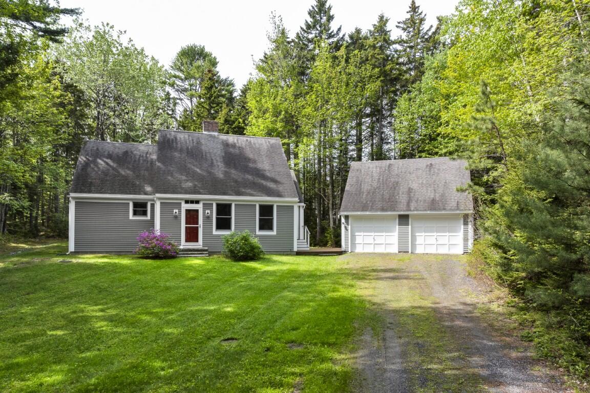 Photo of 14 Paradise Lane Southport ME 04576