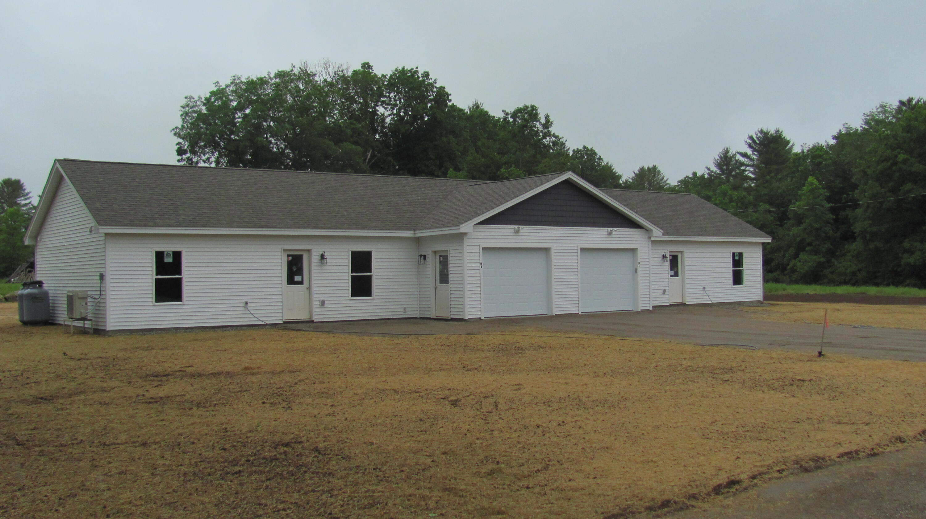 18 Thurlow Drive, Oxford, ME, 04270