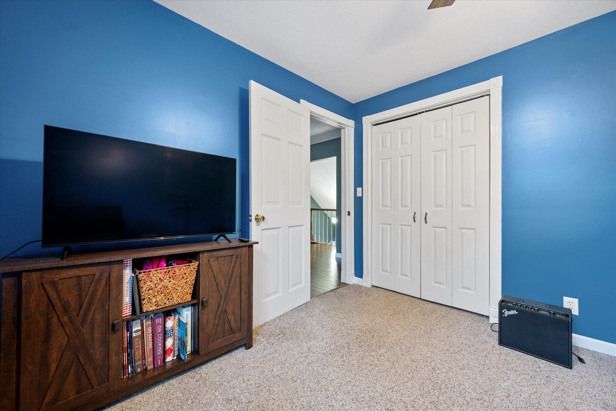 130 Miller Road, Hampden, ME, 04444