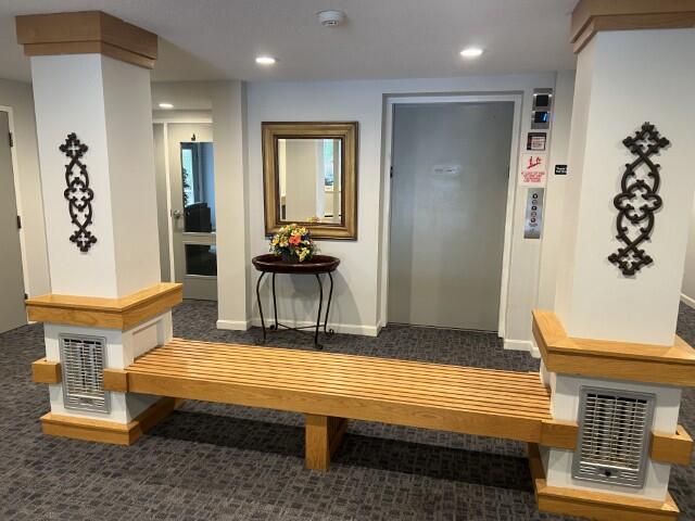 79 E Ridge Road UNIT 211, Southwest Harbor, ME, 04679