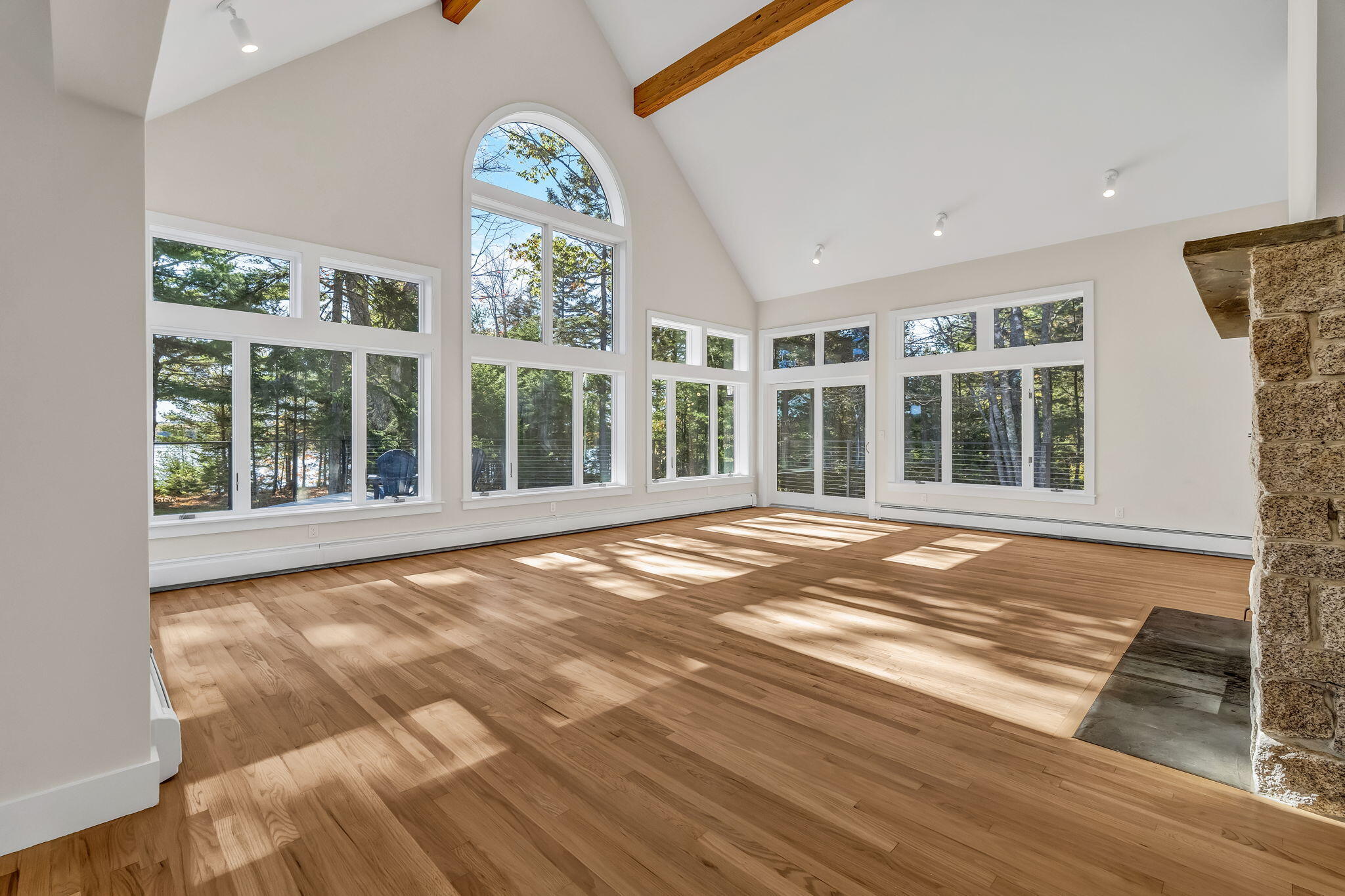 82 Falcon Lane, Lamoine, ME, 04605