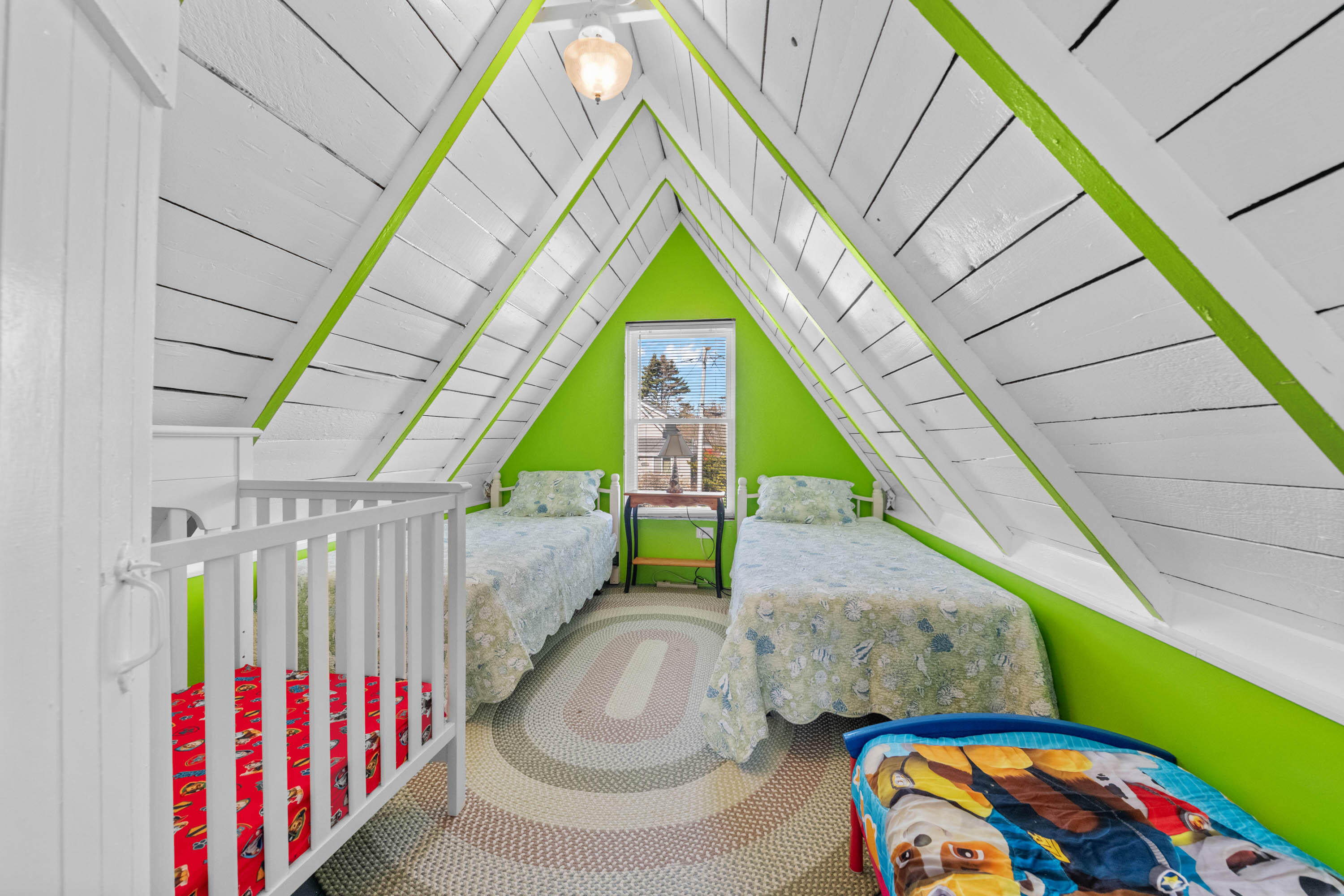 11 Oakland Avenue, Portland, ME, 04108