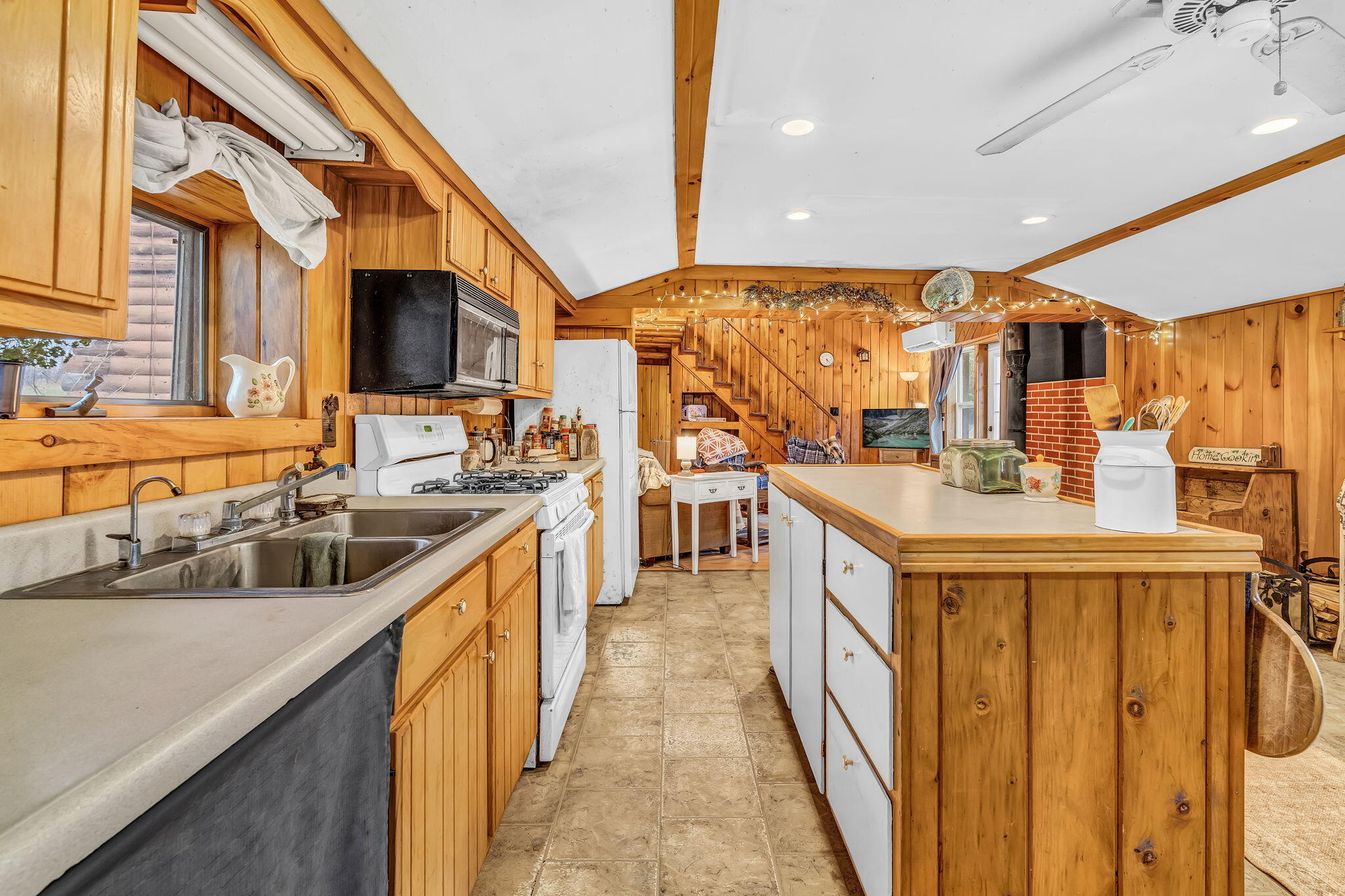 1294 Molunkus Road, Cornville, ME, 04976