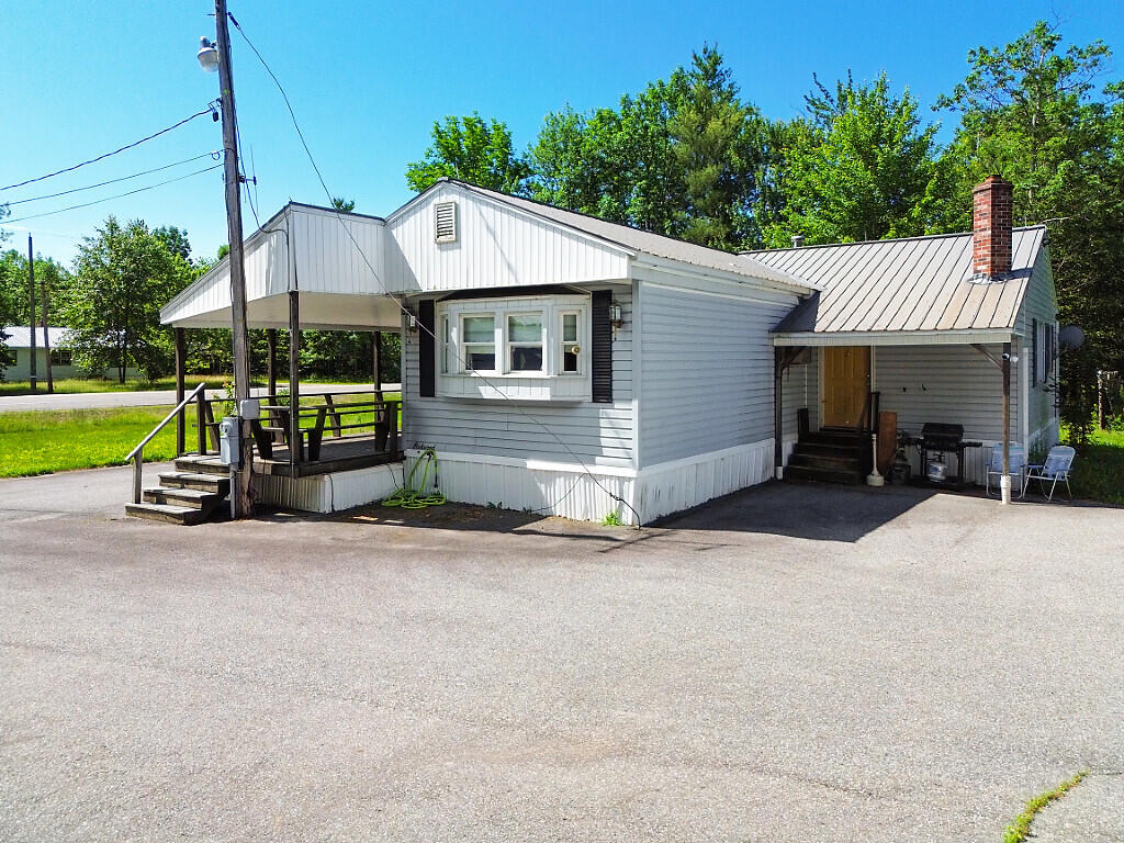 1650 N Belfast Avenue, Vassalboro, ME 04989 42