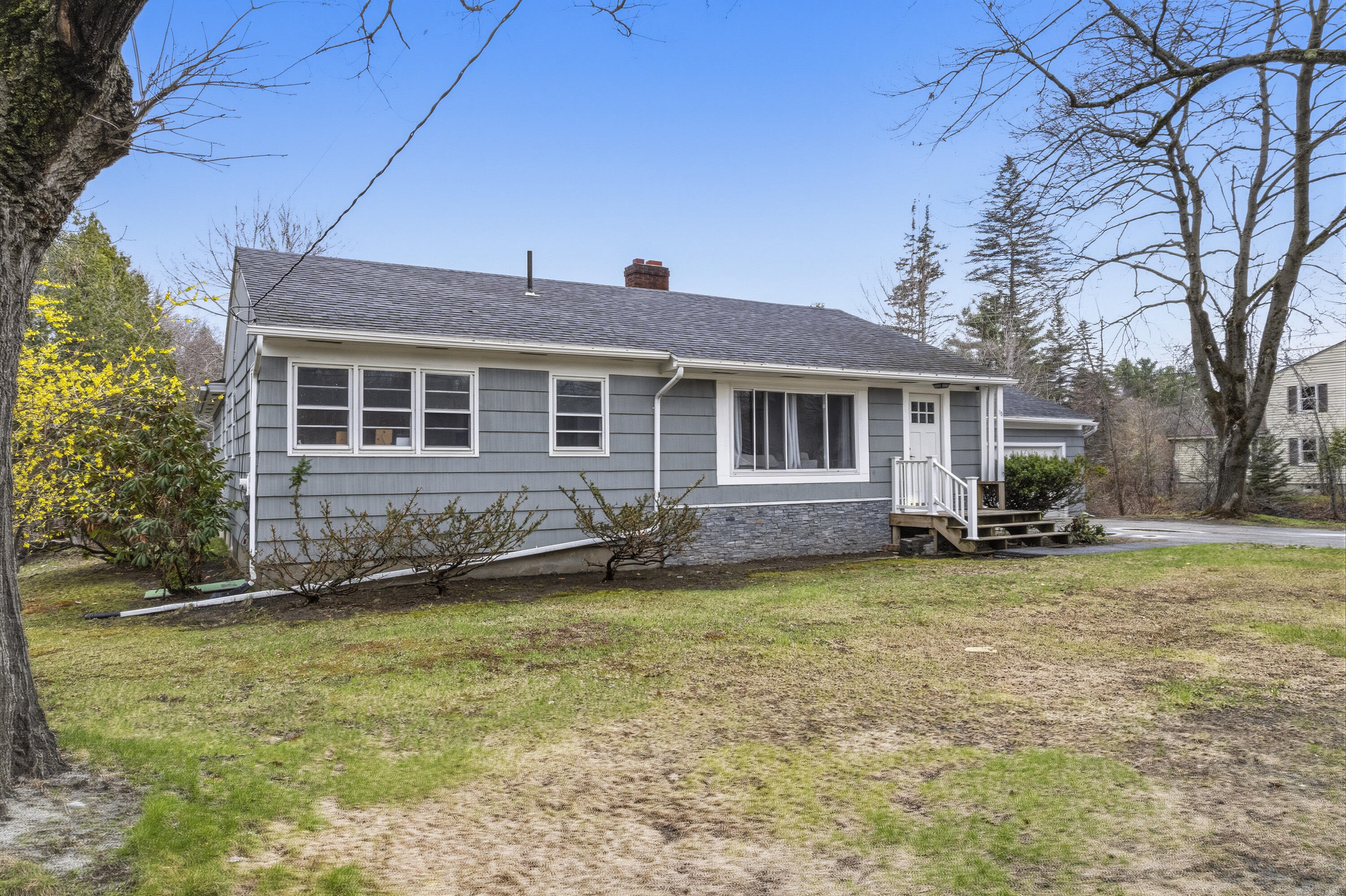 78 W River Road, Waterville, ME, 04901