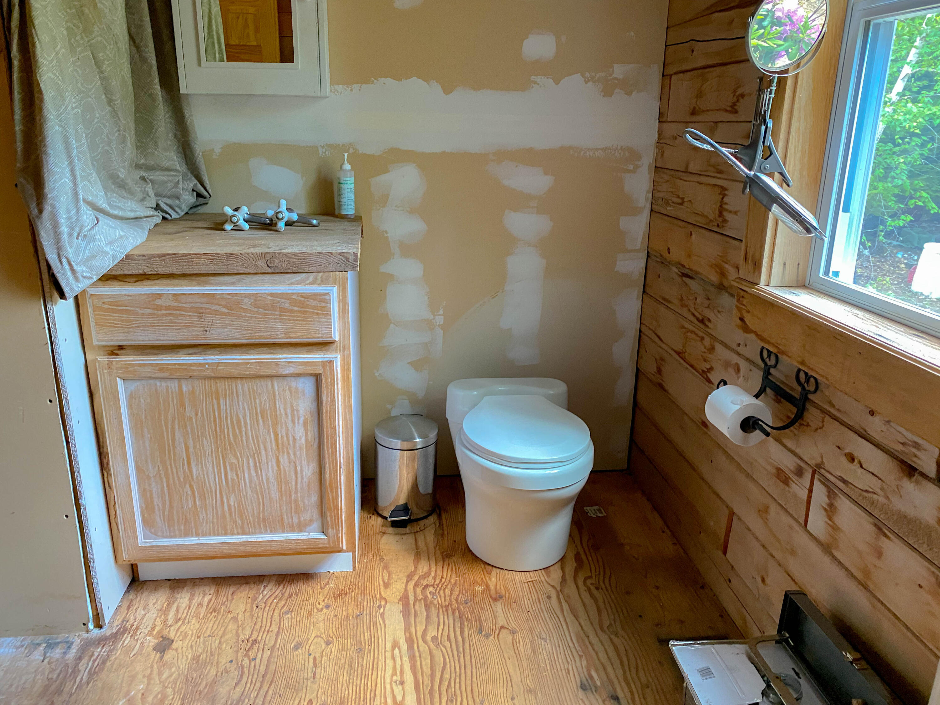 346 Bradeen Road, Sumner, ME, 04292