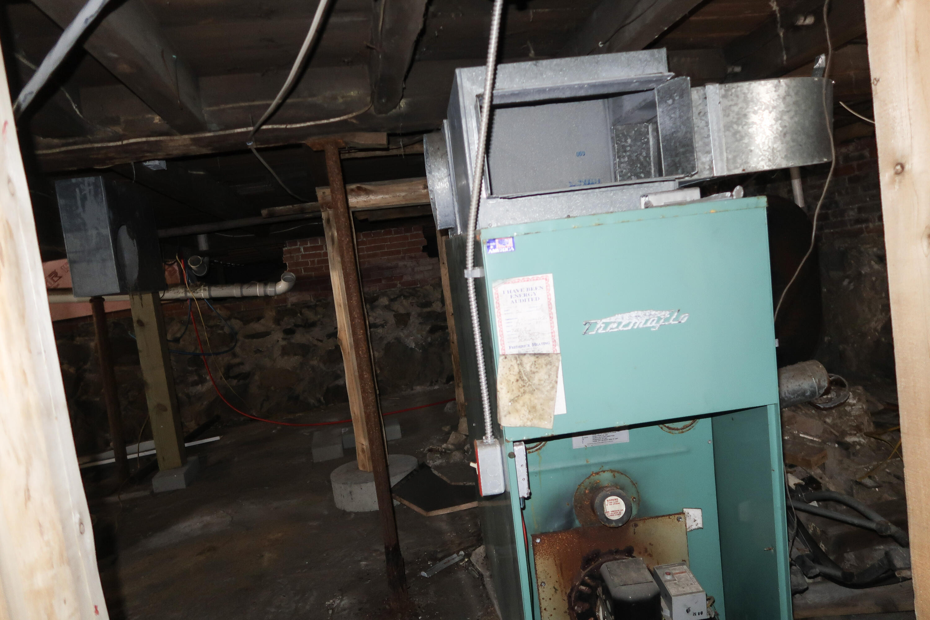 14 Heselton Street, Skowhegan, ME, 04976