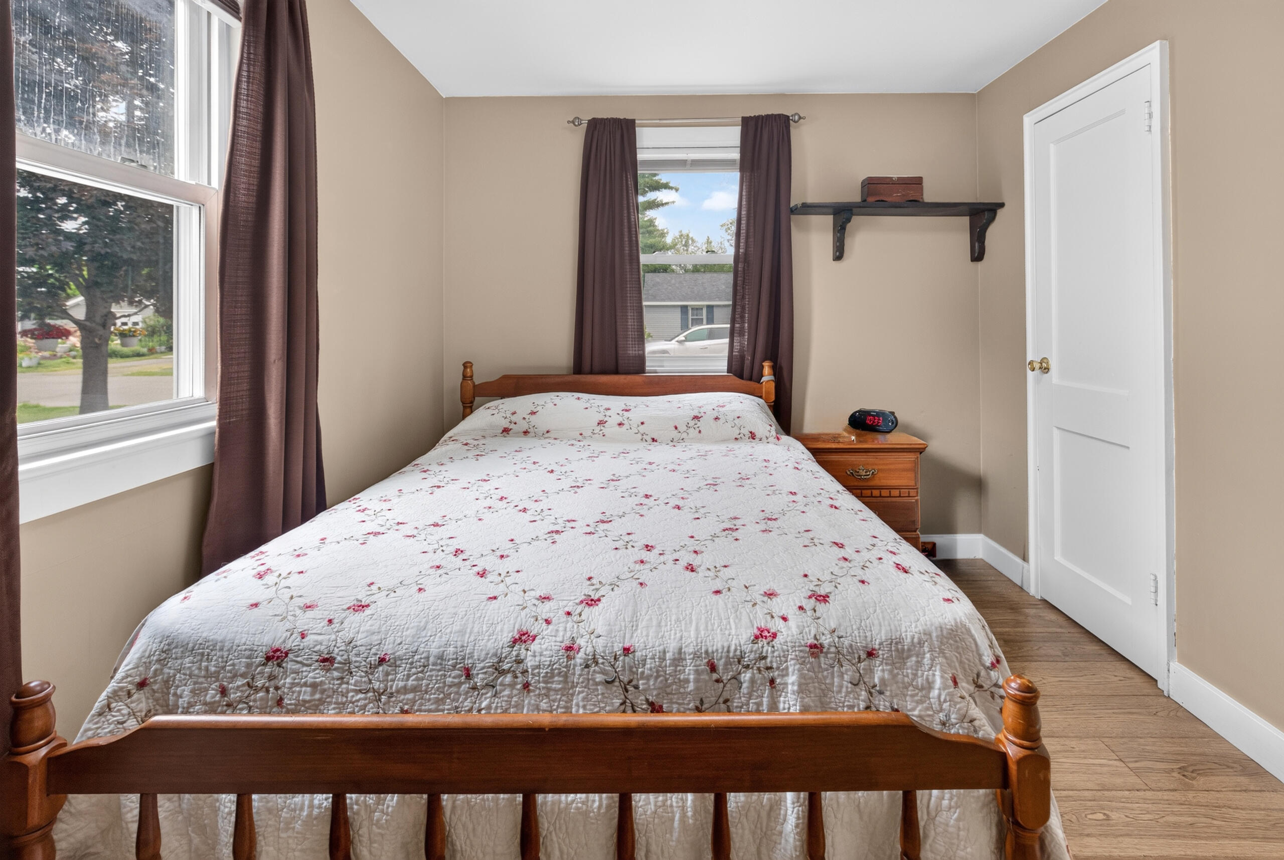 15 Brewster Street, Bangor, ME 04401 Bedroom