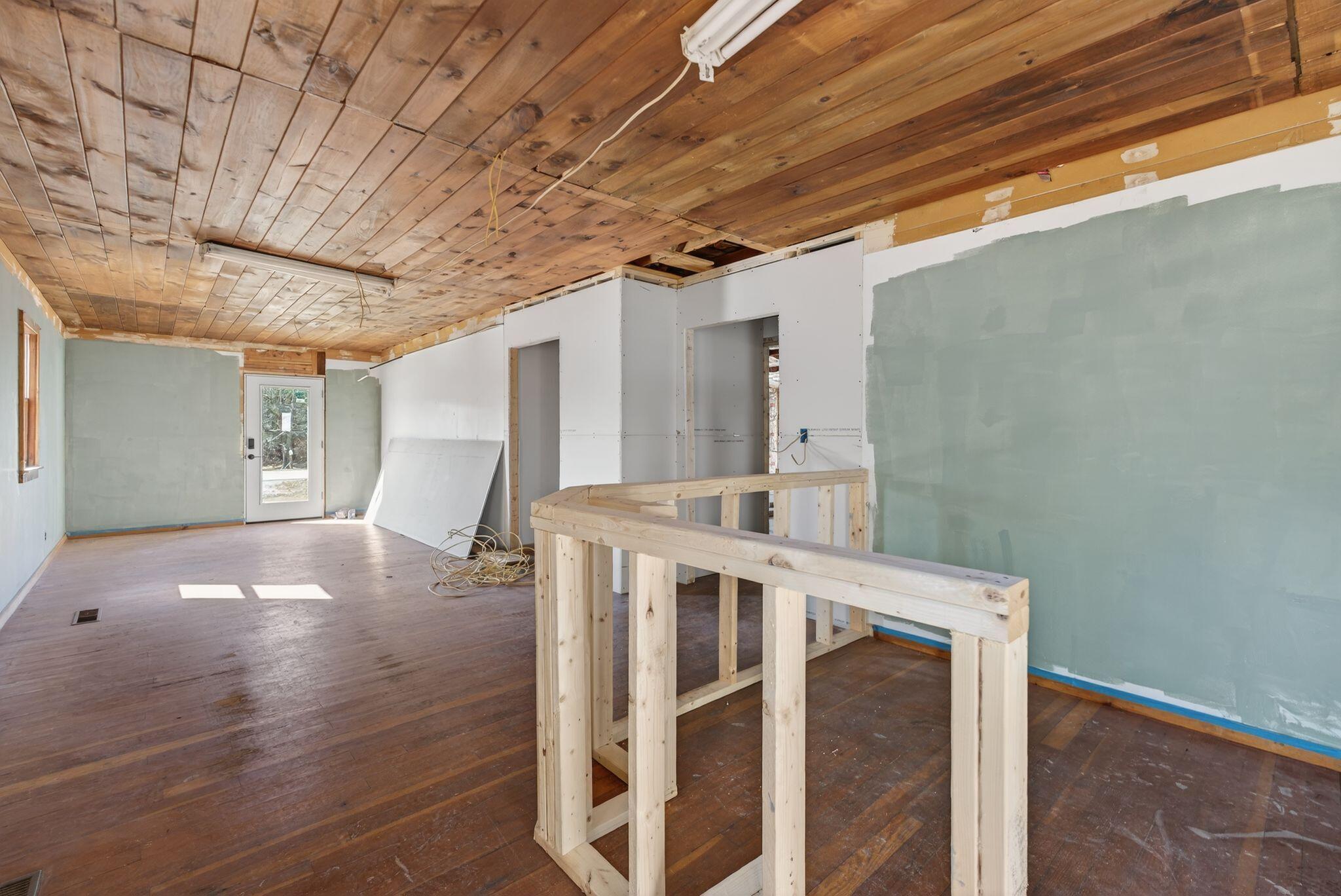 127 Gardiner Road, Wiscasset, ME, 04578