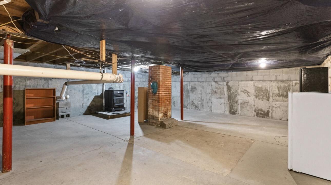 328 Town Farm Road, Farmington, ME, 04938