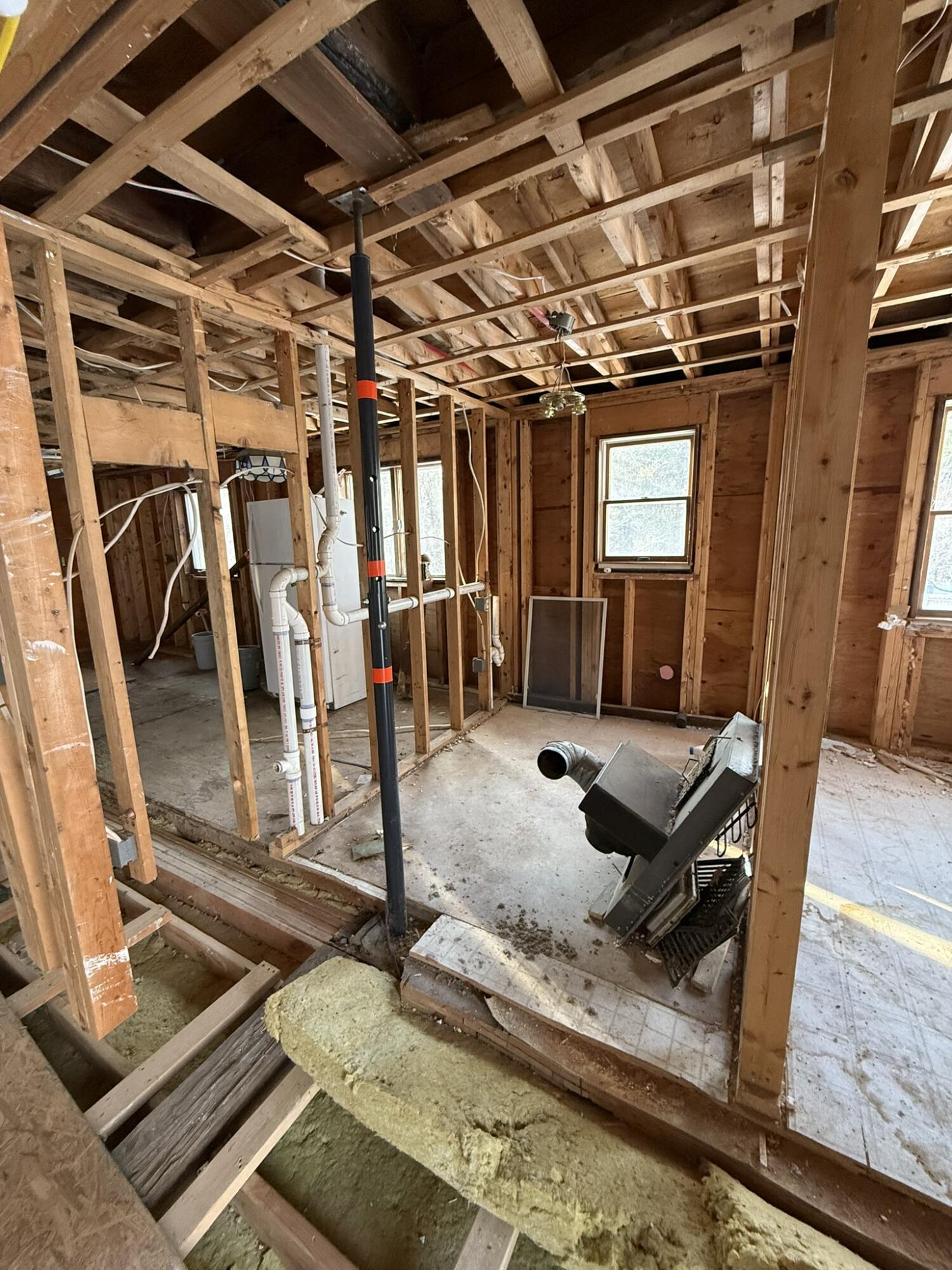 17 Walker Road, Mechanic Falls, ME, 04256