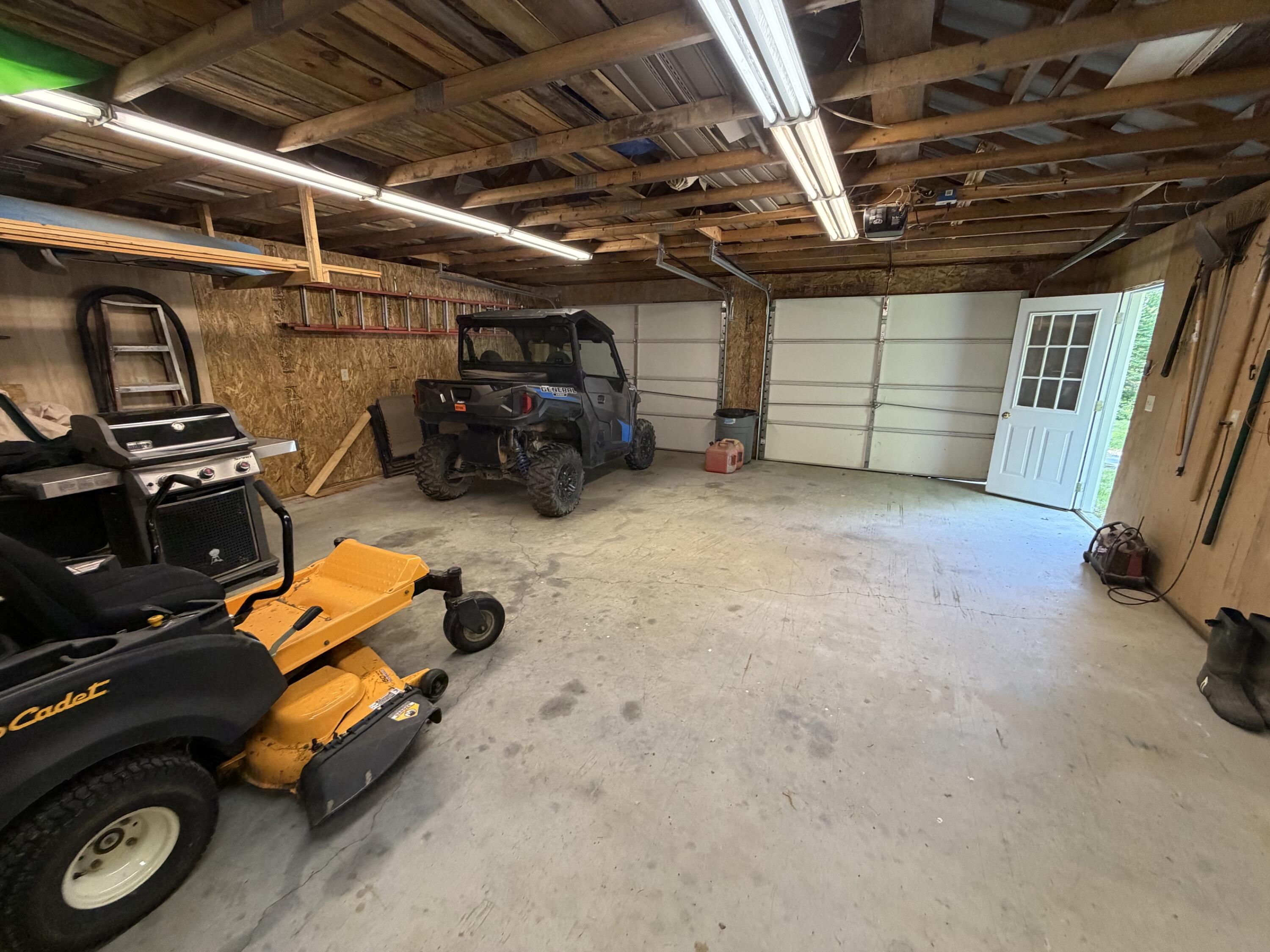 3 Loon Lane, Abbot, ME 04406 28