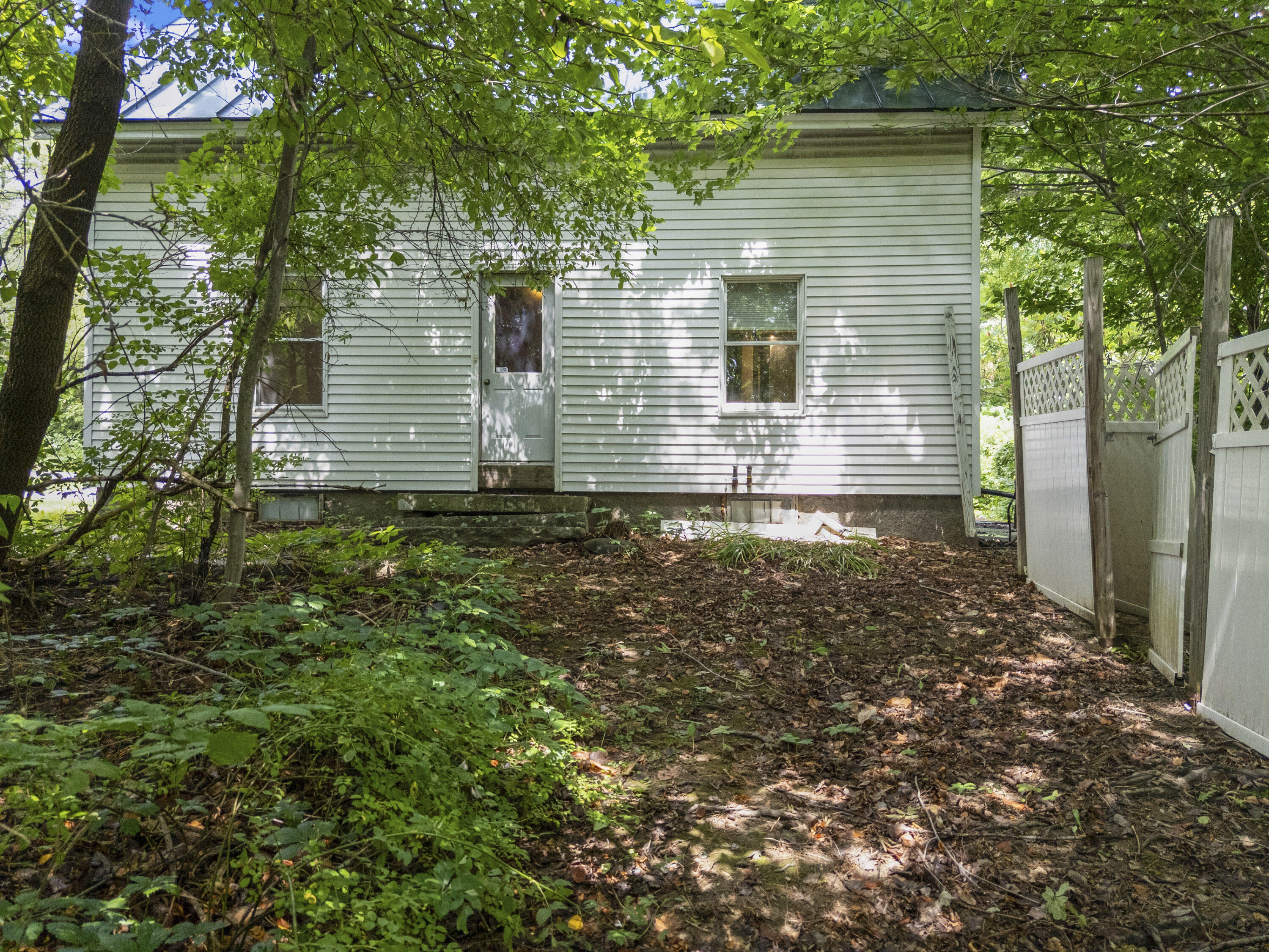 3 Leighton Rd_150