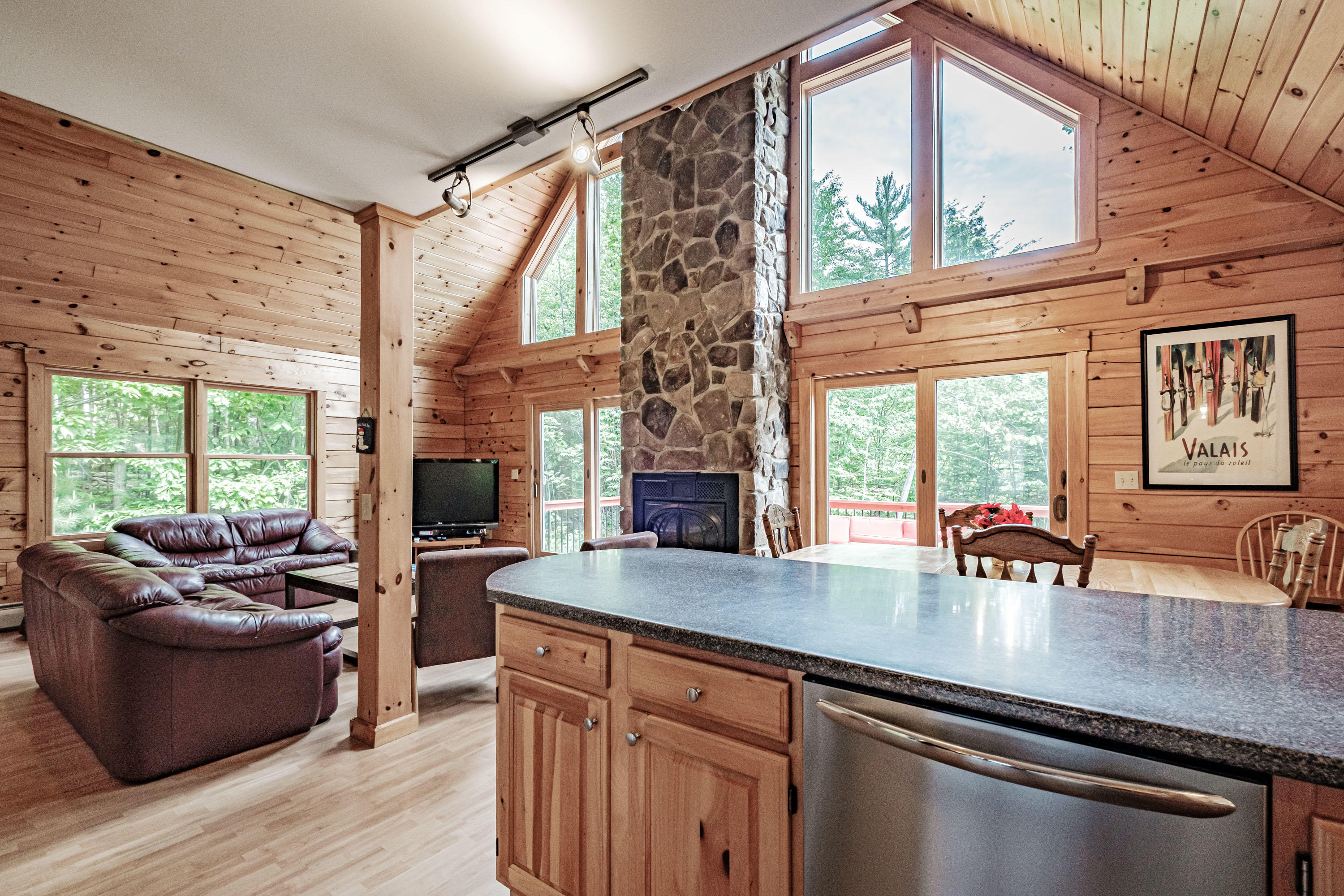 59 River Valley Road, Bethel, ME, 04217