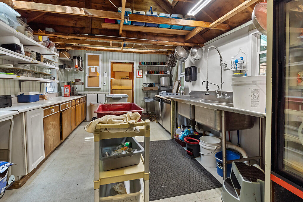 103 Taylor Woods Road, Belgrade, ME, 04917