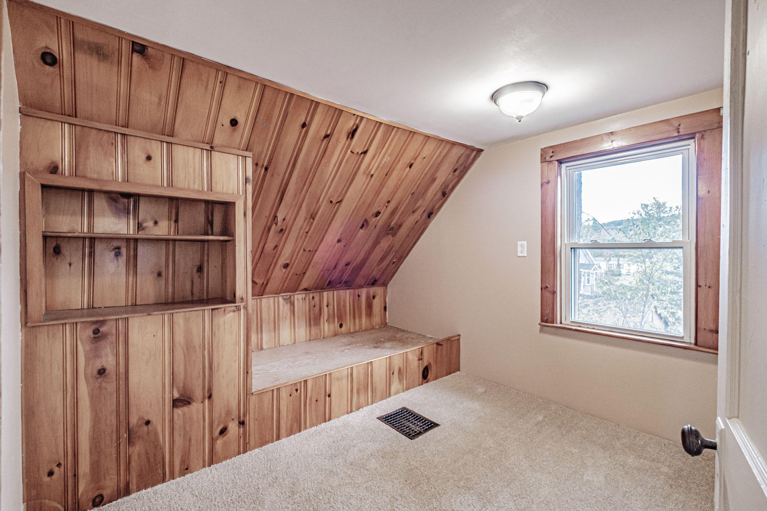 51 Howe Hill Road, Greenwood, ME, 04255-3021