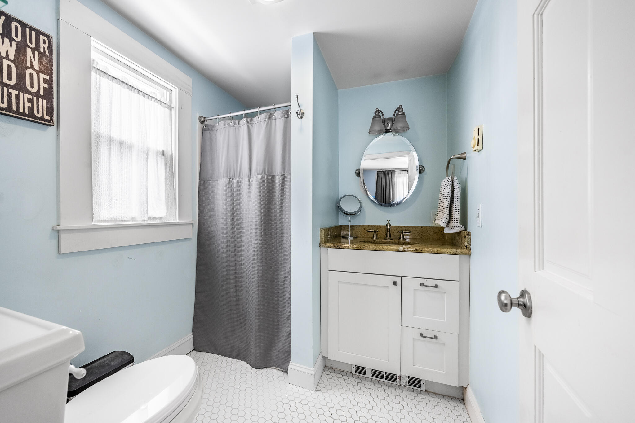 178 W Broadway, Bangor, ME, 04401