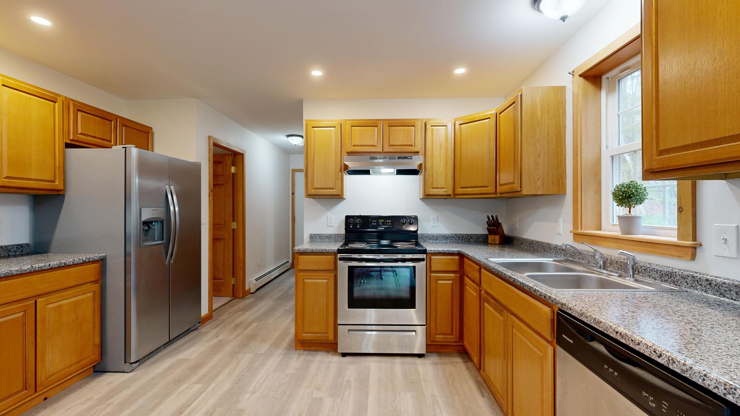 568 Quaker Ridge Road, Greene, ME, 04236