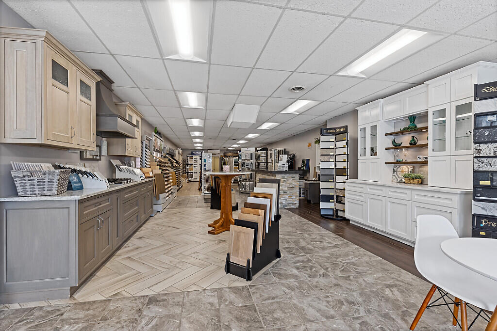 413 Wilton Road, Farmington, ME, 04938