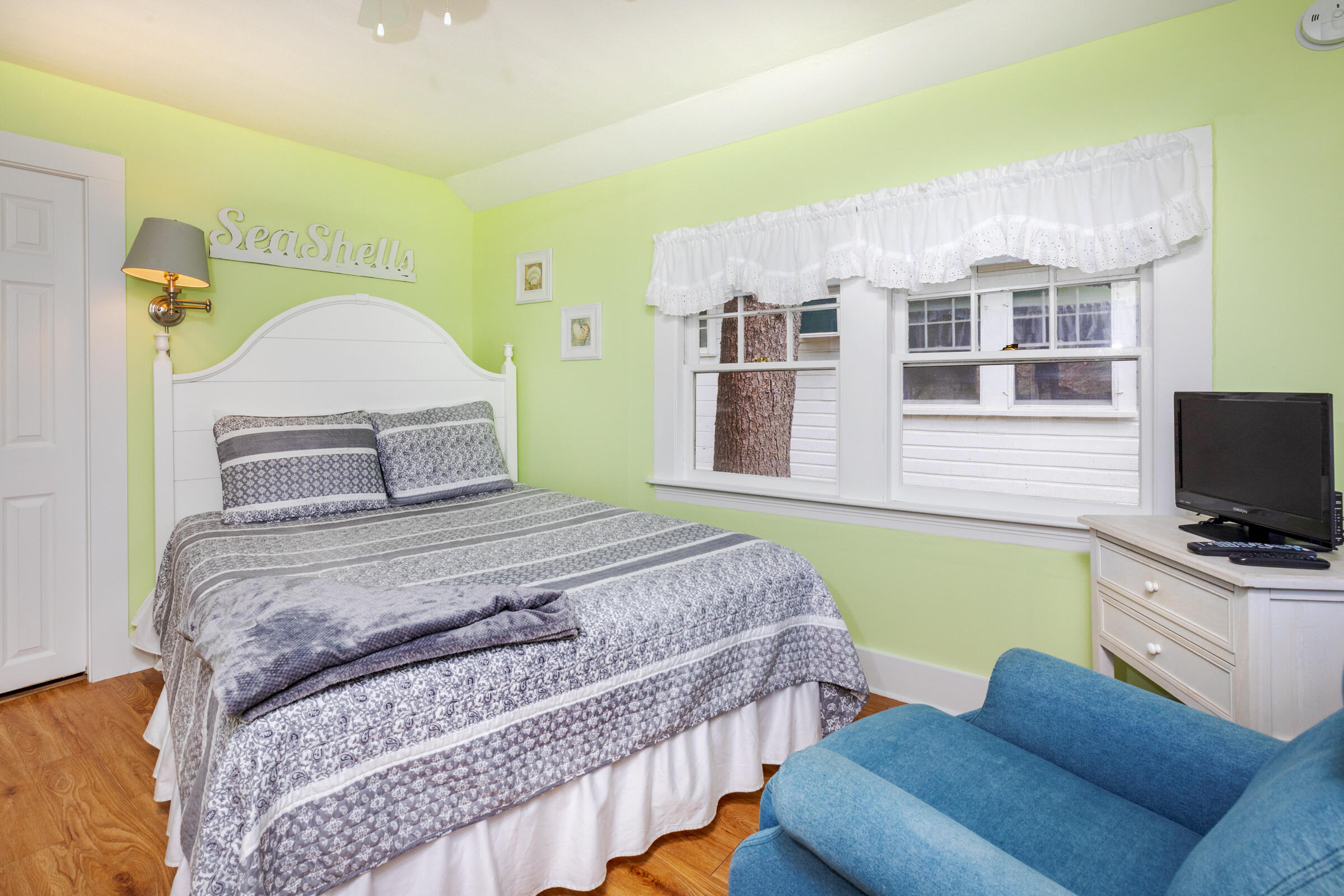 2 River Road, York, ME, 03902