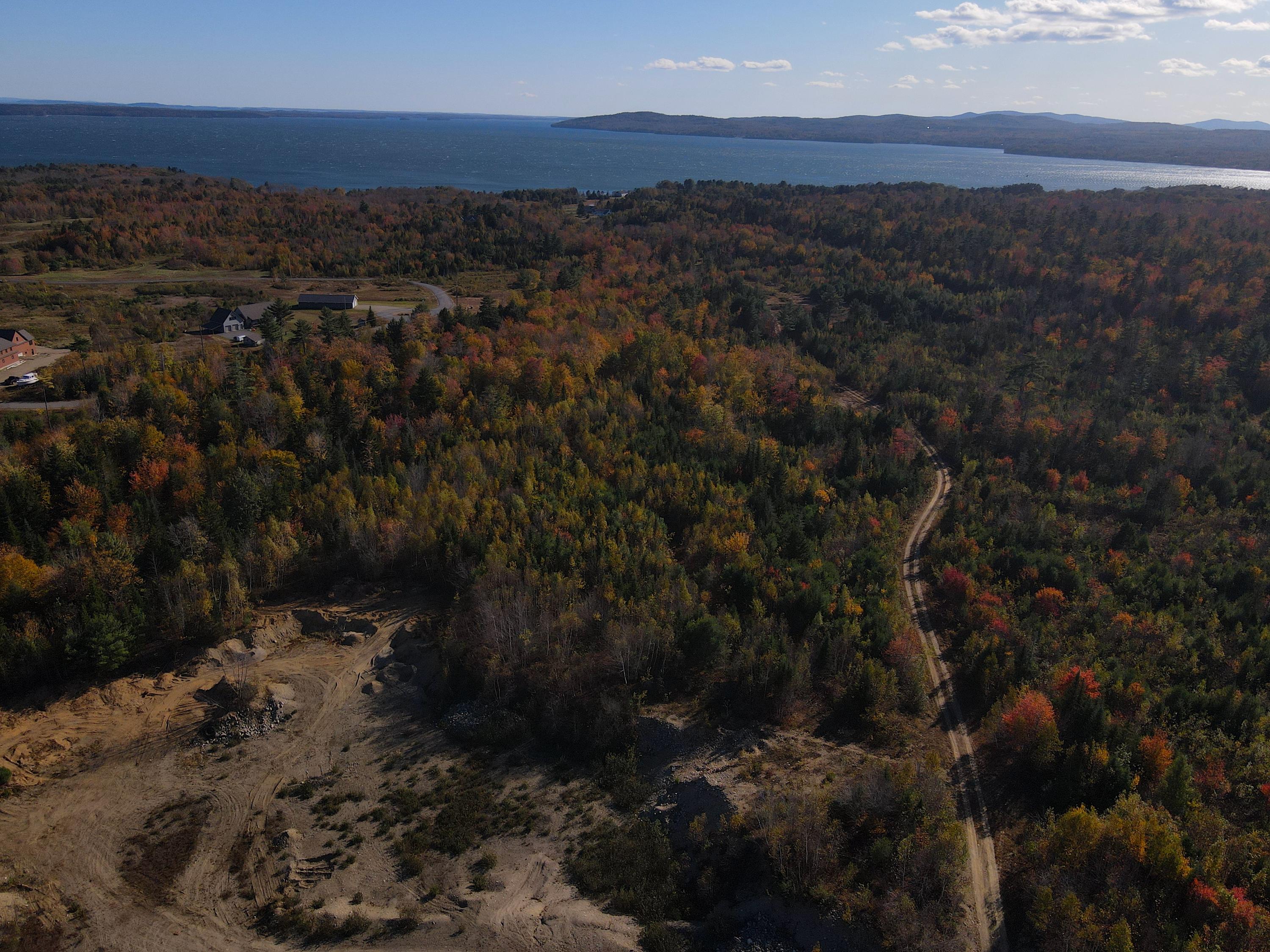 323 W Main Street, Searsport, ME, 04974