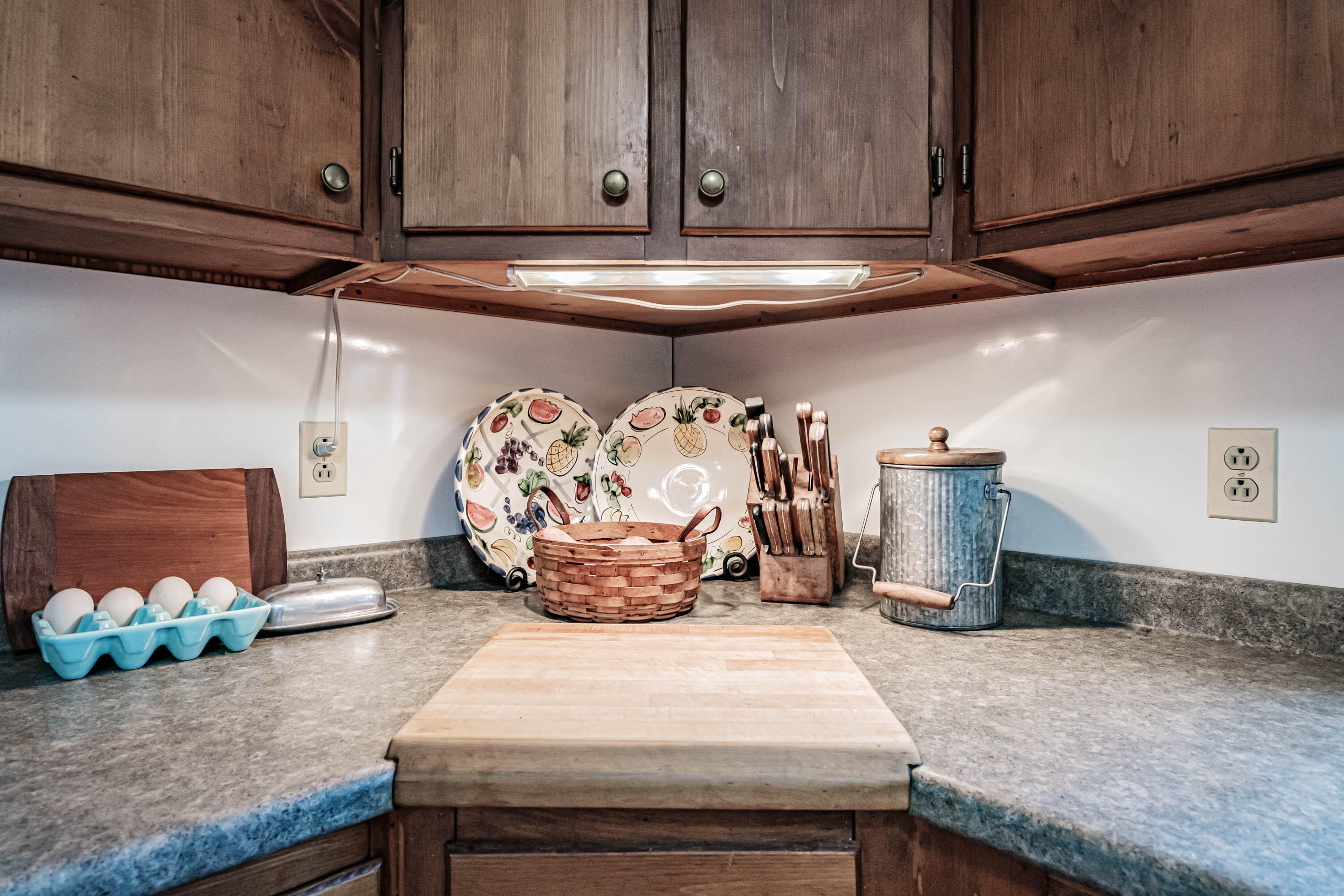 105 Maki Lane, Greenwood, ME, 04255