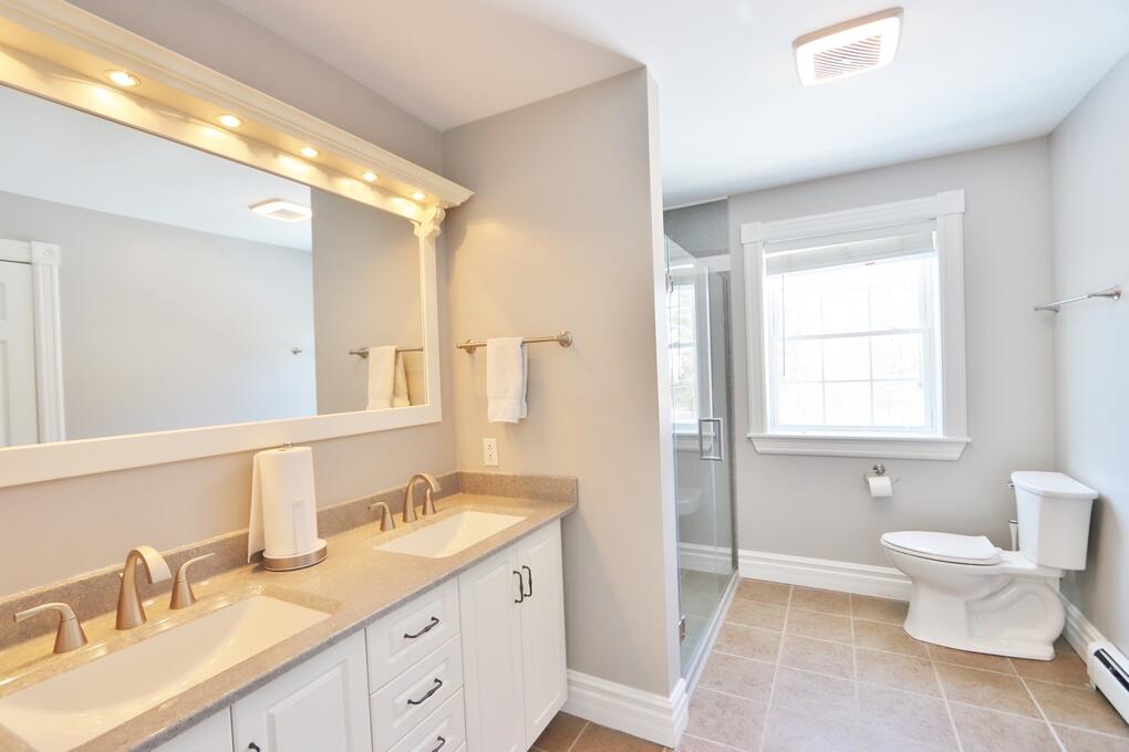 74 Town Farm Road, Hampden, ME, 04444